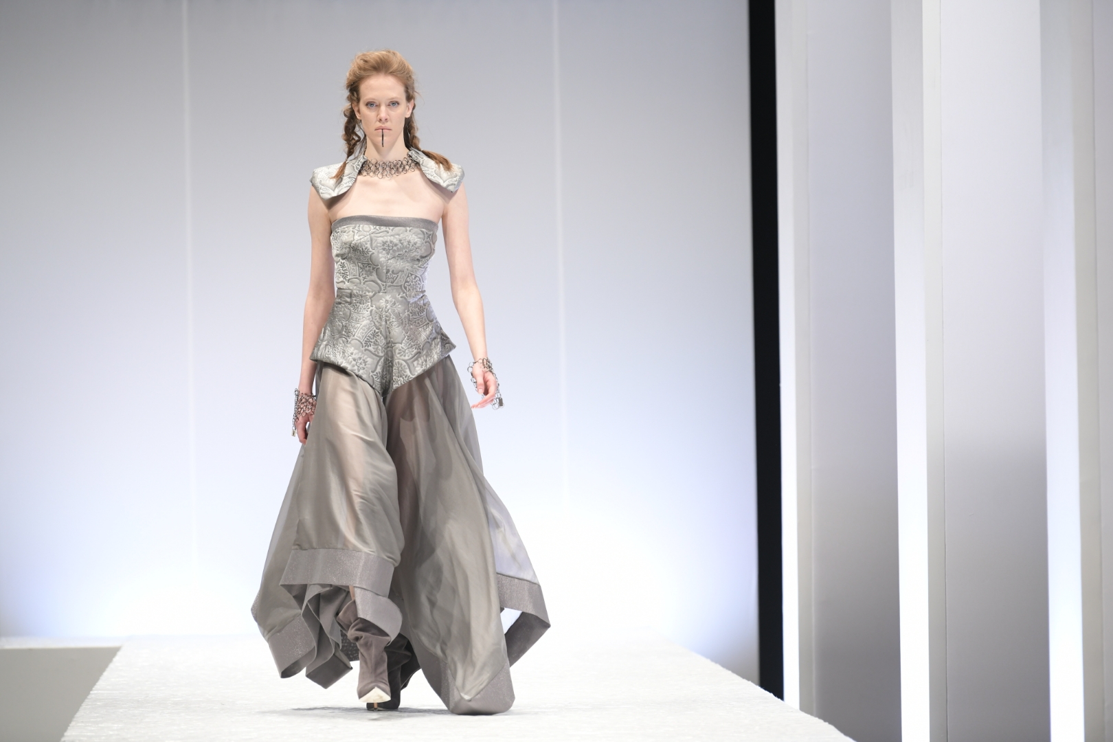 Beograd 31.10.2020. Pervol Fešn Vik, Perwoll Fashion Week, Nedelja mode, Pervol Nedelja mode, modna revija, Belexpo centar Foto: Dragan Mujan/Nova.rs