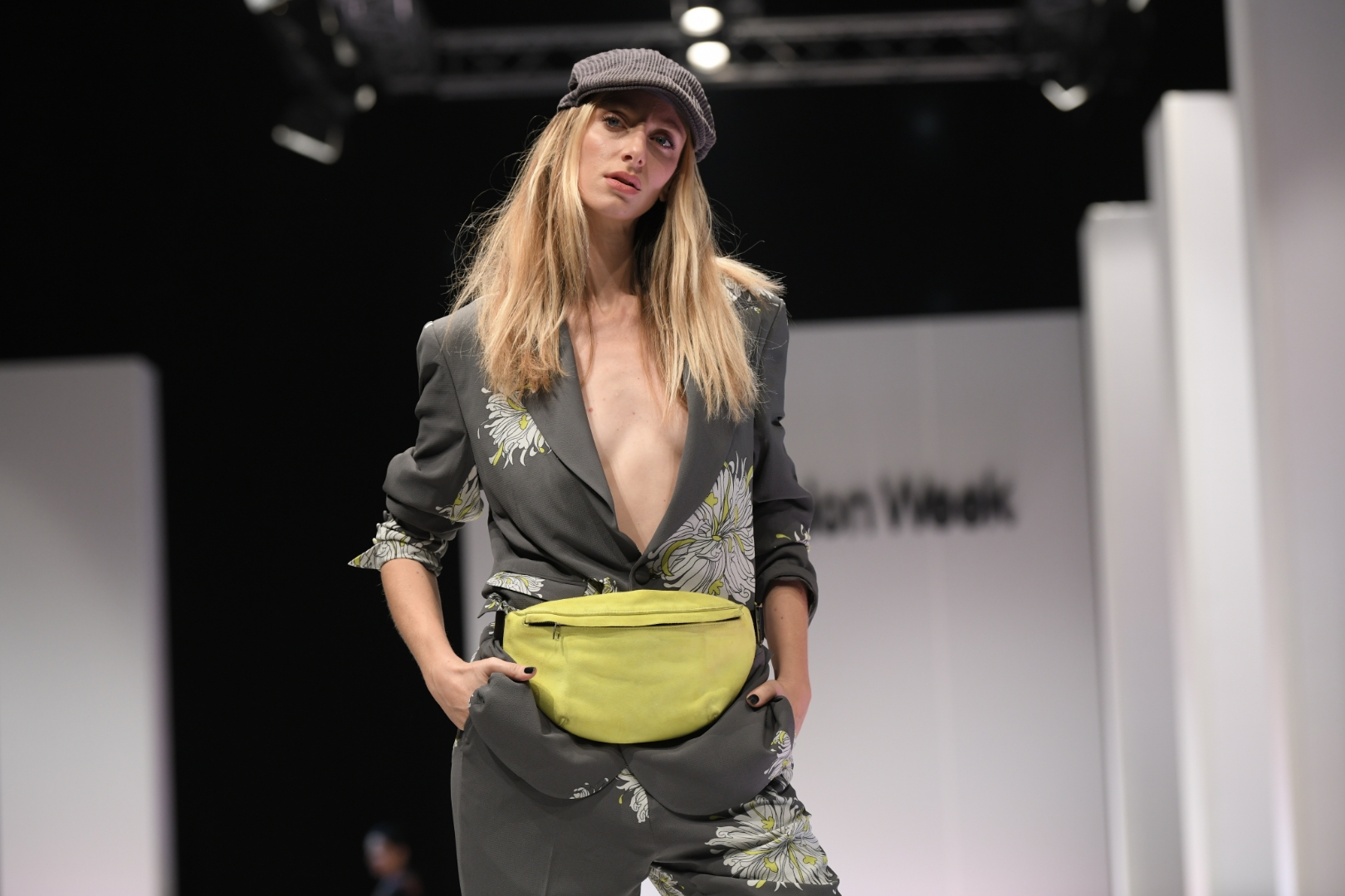 Beograd 31.10.2020. Pervol Fešn Vik, Perwoll Fashion Week, Nedelja mode, Pervol Nedelja mode, modna revija, Belexpo centar Foto: Dragan Mujan/Nova.rs