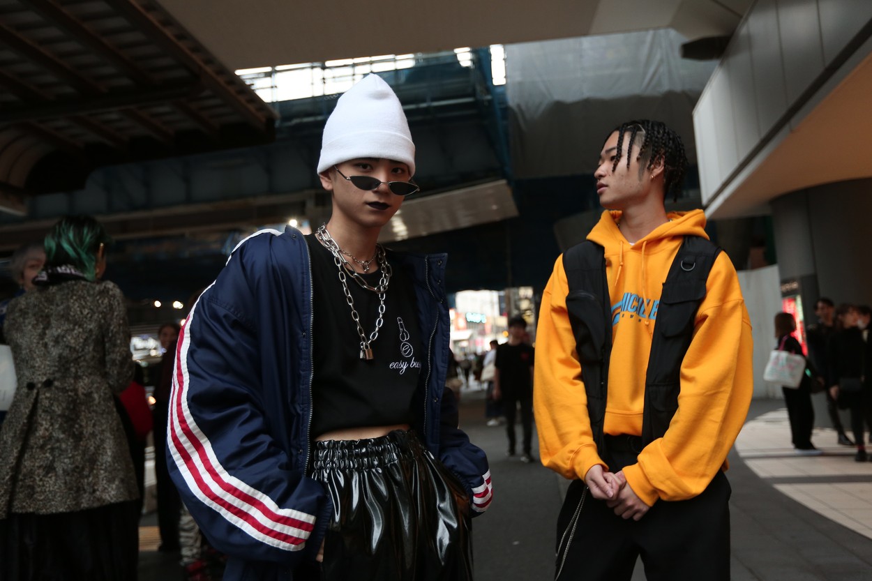 Street fashion people poses for picture during the Tokyo Fashion Week in Tokyo, Japan on October 16, 2018.,Image: 391381197, License: Rights-managed, Restrictions: , Model Release: no, Credit line: Khademian Farzaneh/ABACA / Abaca Press / Profimedia
