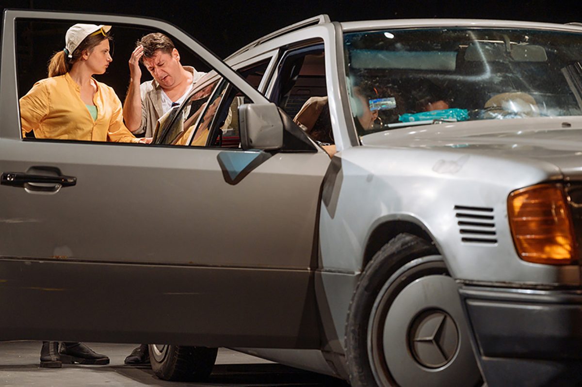 Šesti oktobar - priča o jednom letovanju, predstava, Narodno pozorište Niš