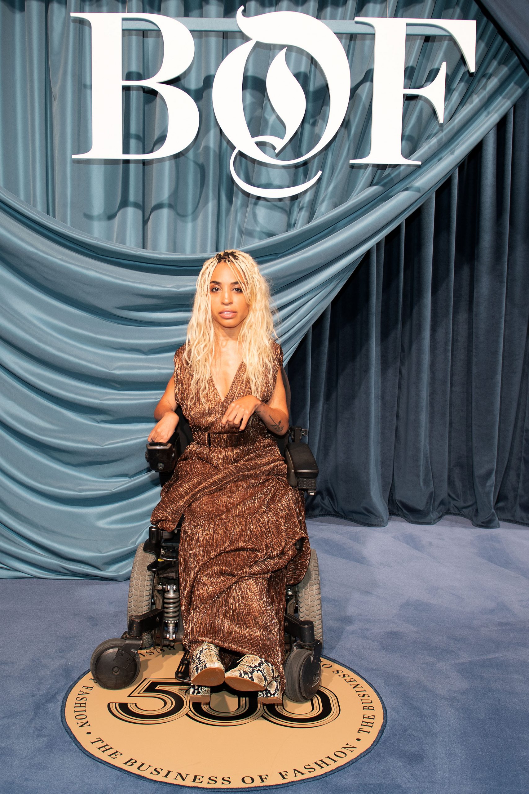 Džilijan Merkado, MANEKENKA, MANEKENKE
epa07883804 US model Jillian Mercado arrives for the Business of Fashion, BoF 500 gala held at the Hotel de Ville in Paris, France, 30 September 2019.  EPA-EFE/CAROLINE BLUMBERG