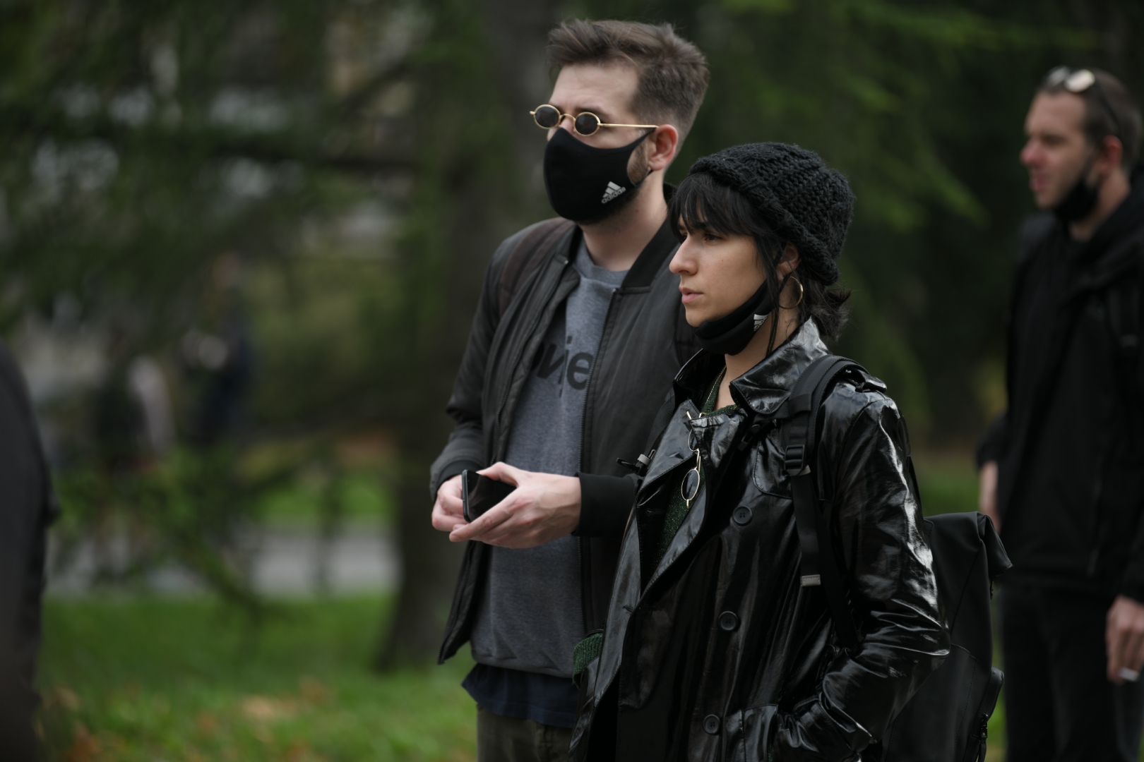 Beograd 18.10.2020. Protest ispred Cvijete Zuzoric u znak podrske umetnicima cija je izlozba iscepana u Staroj kapetaniji. Cvijeta Zuzoric, protest, umetnici, umetnik, karikature, karikaturisti, Momci