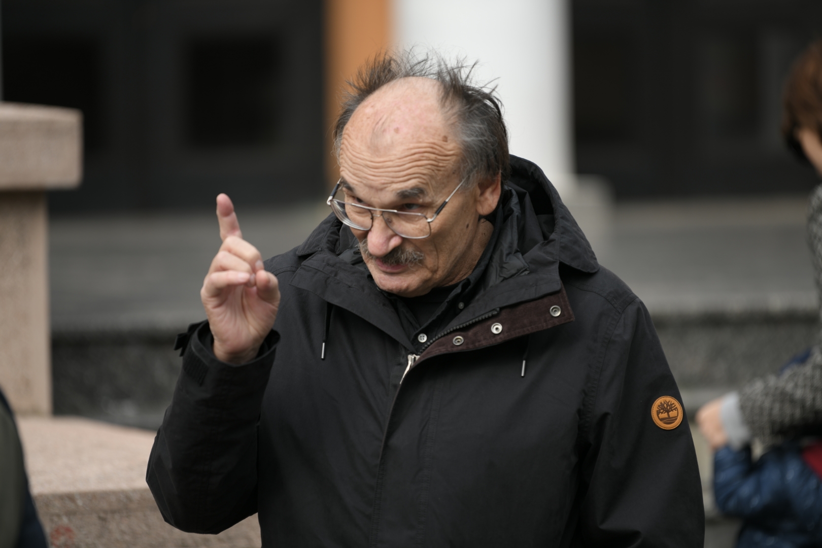 Beograd 18.10.2020. Protest ispred Cvijete Zuzoric u znak podrske umetnicima cija je izlozba iscepana u Staroj kapetaniji. Cvijeta Zuzoric, protest, umetnici, umetnik, karikature, karikaturisti, Momci, Dusan Petricic