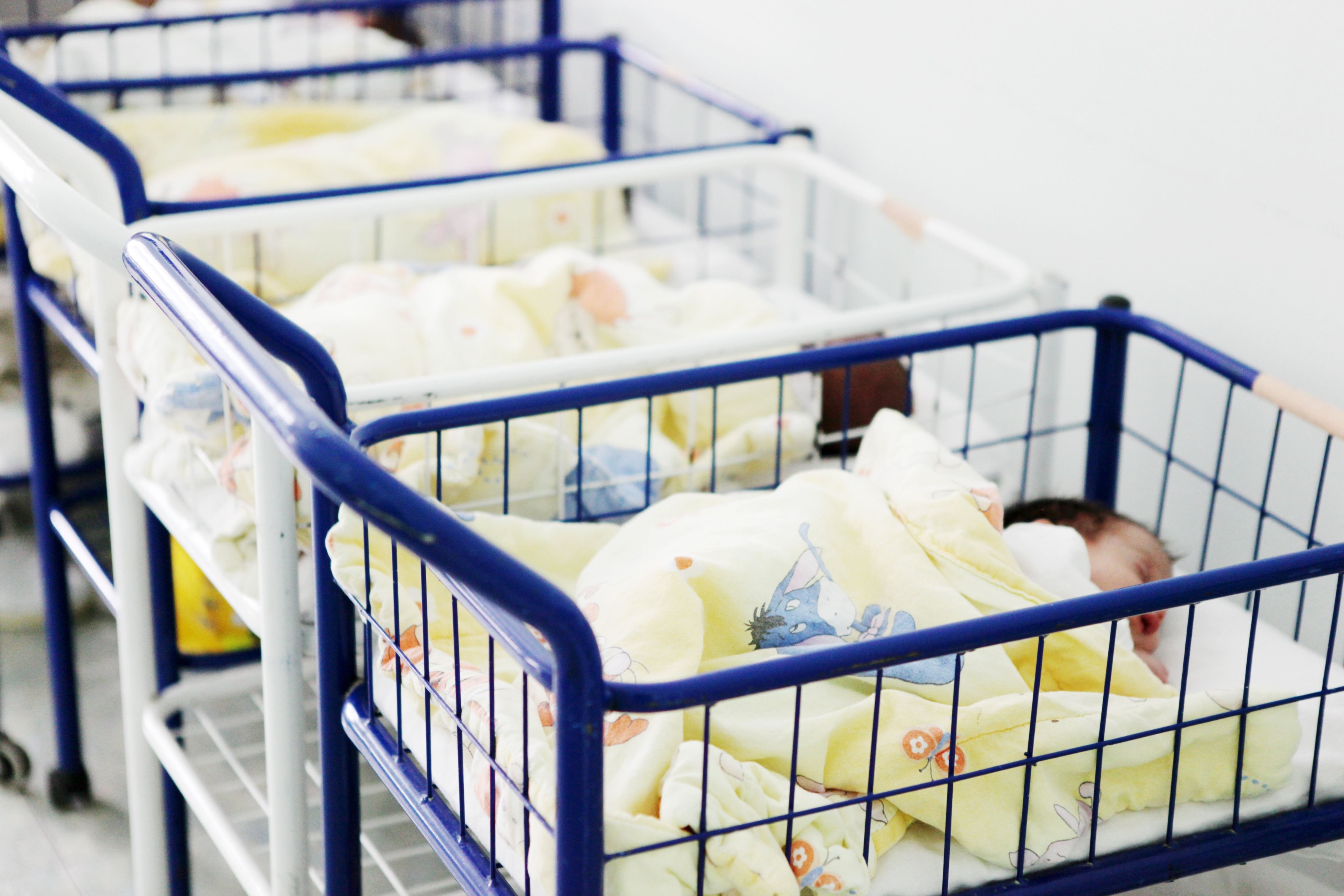 Beba porodilište newborn baby in hospital, Image: 159735683, License: Rights-managed, Restrictions: , Model Release: no, Credit line: Nenov Brothers Photography / Alamy / Alamy / Profimedia