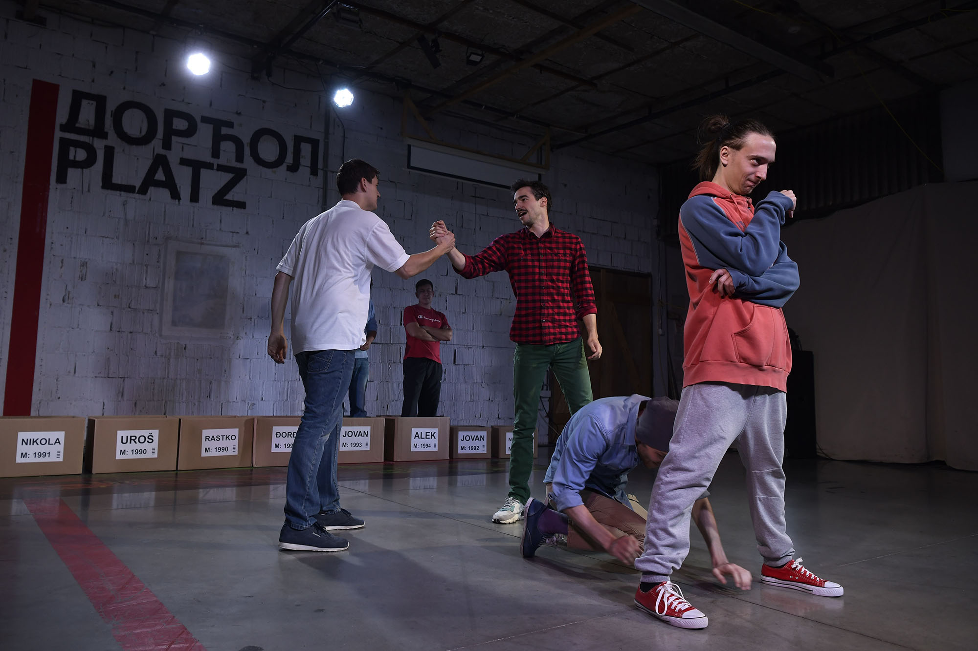 Beograd 16.06.2020. Predstava Muškarčine, Dorćol plac, Dorćol Platz Foto: Goran Srdanov/Nova.rs