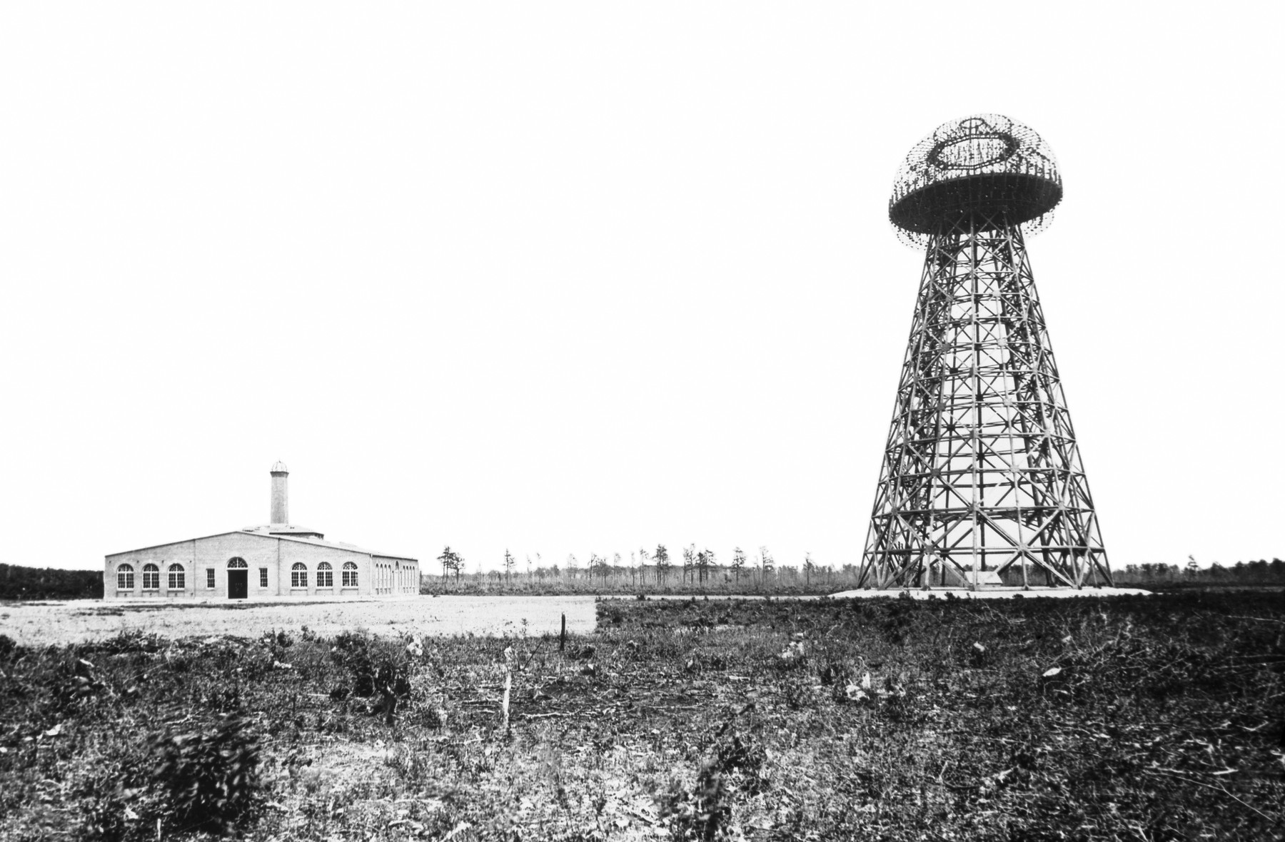 Tesla's Wardenclyffe Tower laboratory, 1900s
