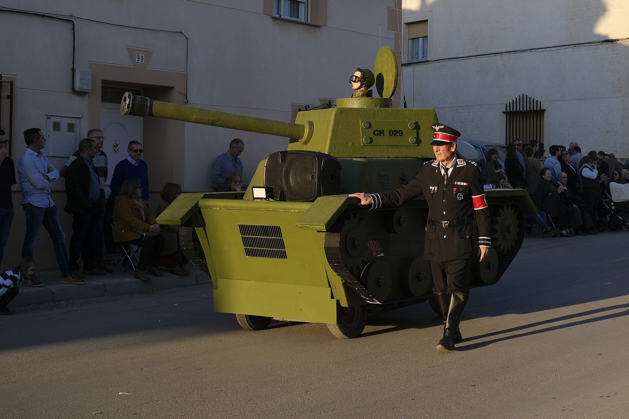 24.02.2020. Čaparal, naci uniforme, holokaust, parada, karneval, Španija, Kampo de Kriptana Foto: Rey Sotolongo/Europa Press via AP