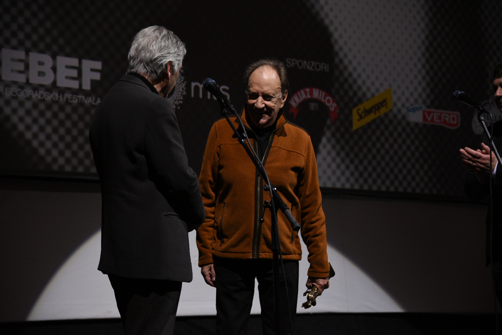 Beograd 07.03.2020. Kosta Gavras, reditelj. Goran Paskaljević. Dodela nagrade Beogradski pobednik, nagrada za izuzetan doprinos u filmskoj umetnosti. Kombank dvorana, Dom sindikata, FEST 2020, ilustracija Foto: Dragan Mujan/Nova.rs