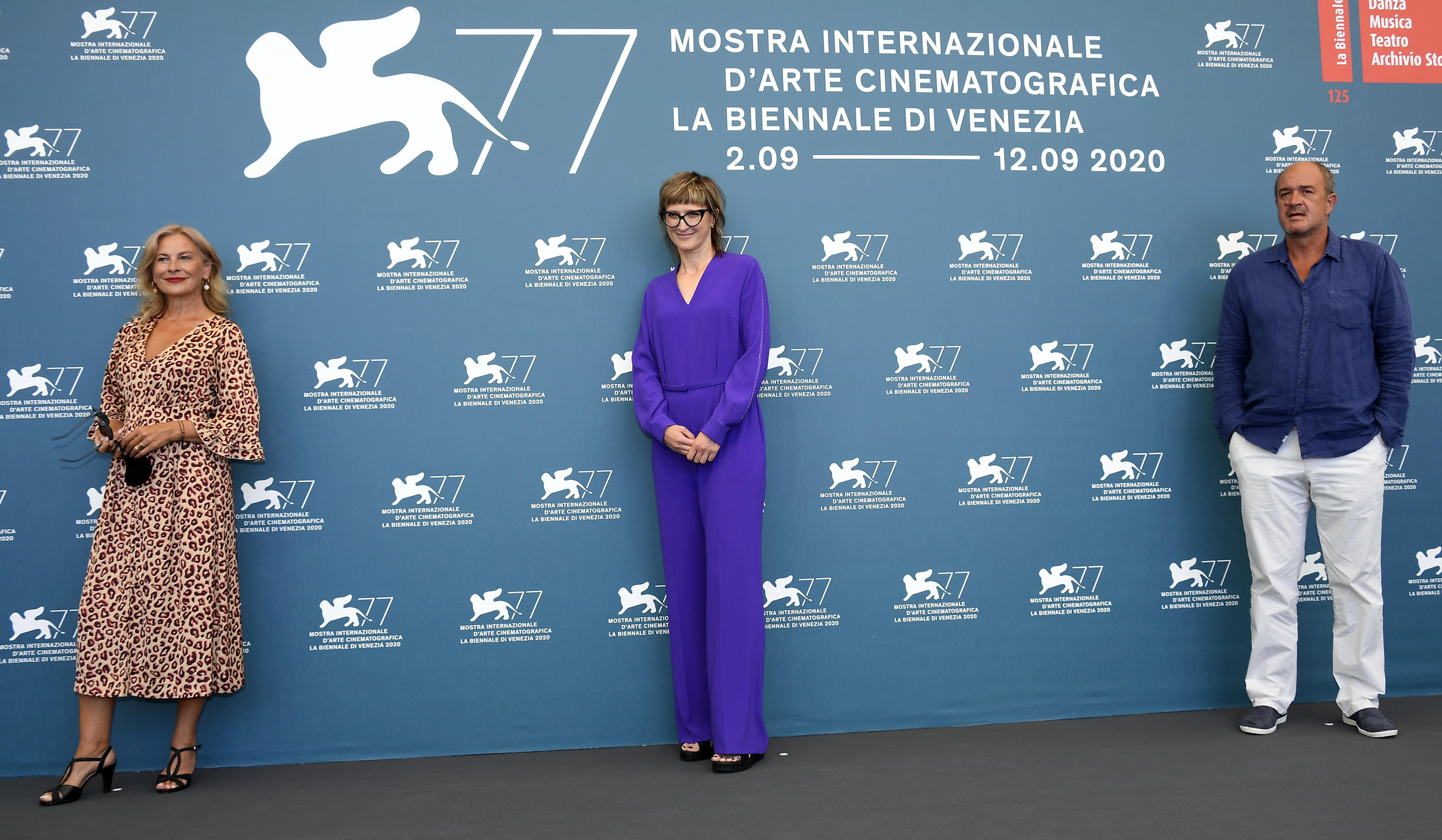 Quo Vadis, Aida - Photocall - 77th Venice Film Festival