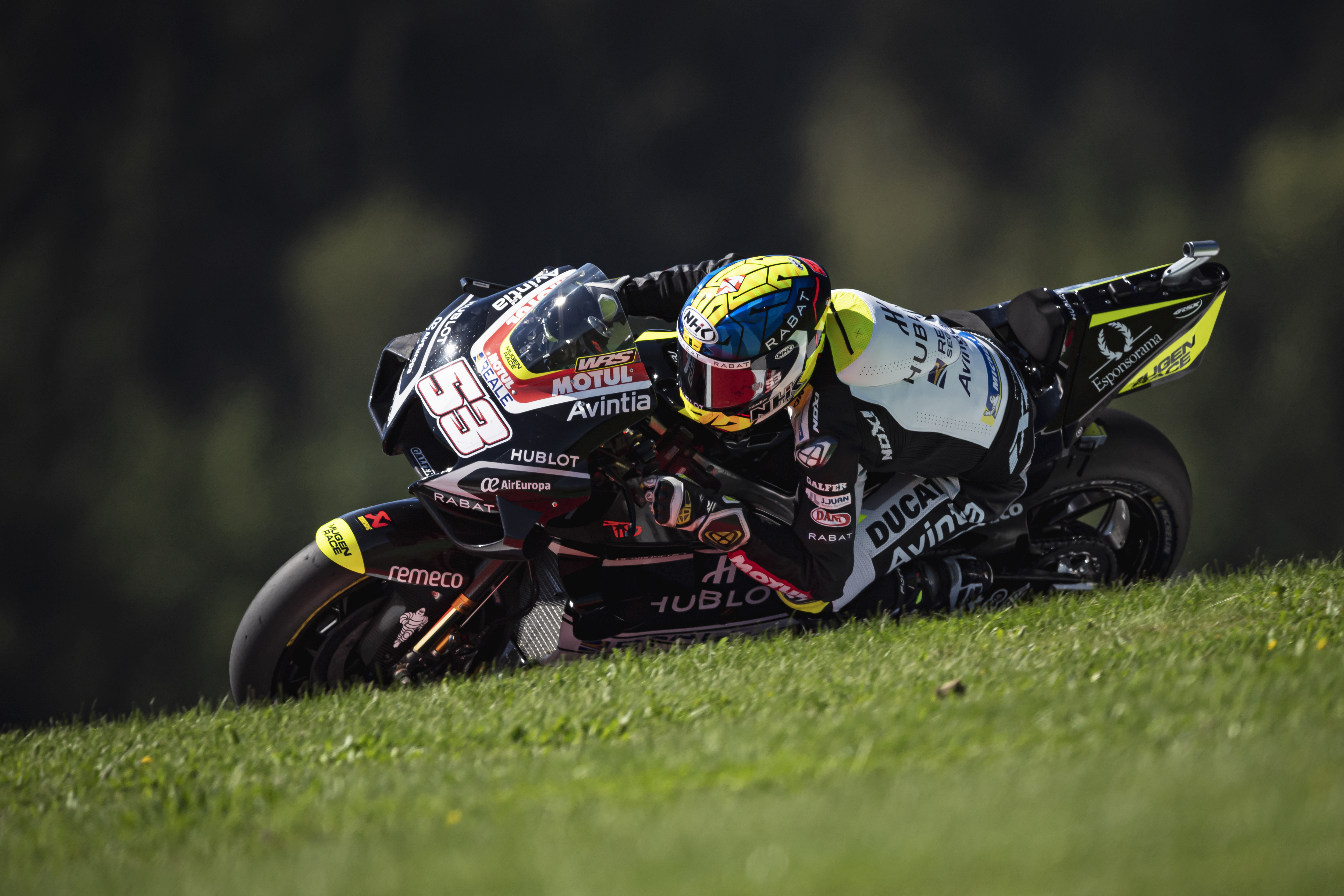 epa08616291 Spanish MotoGP rider Tito Rabat of Esponsorama Racing in action during second free practice session of the Motorcycling Grand Prix of Styria at the Red Bull Ring in Spielberg, Austria, 21 August 2020.  EPA-EFE/CHRISTIAN BRUNA