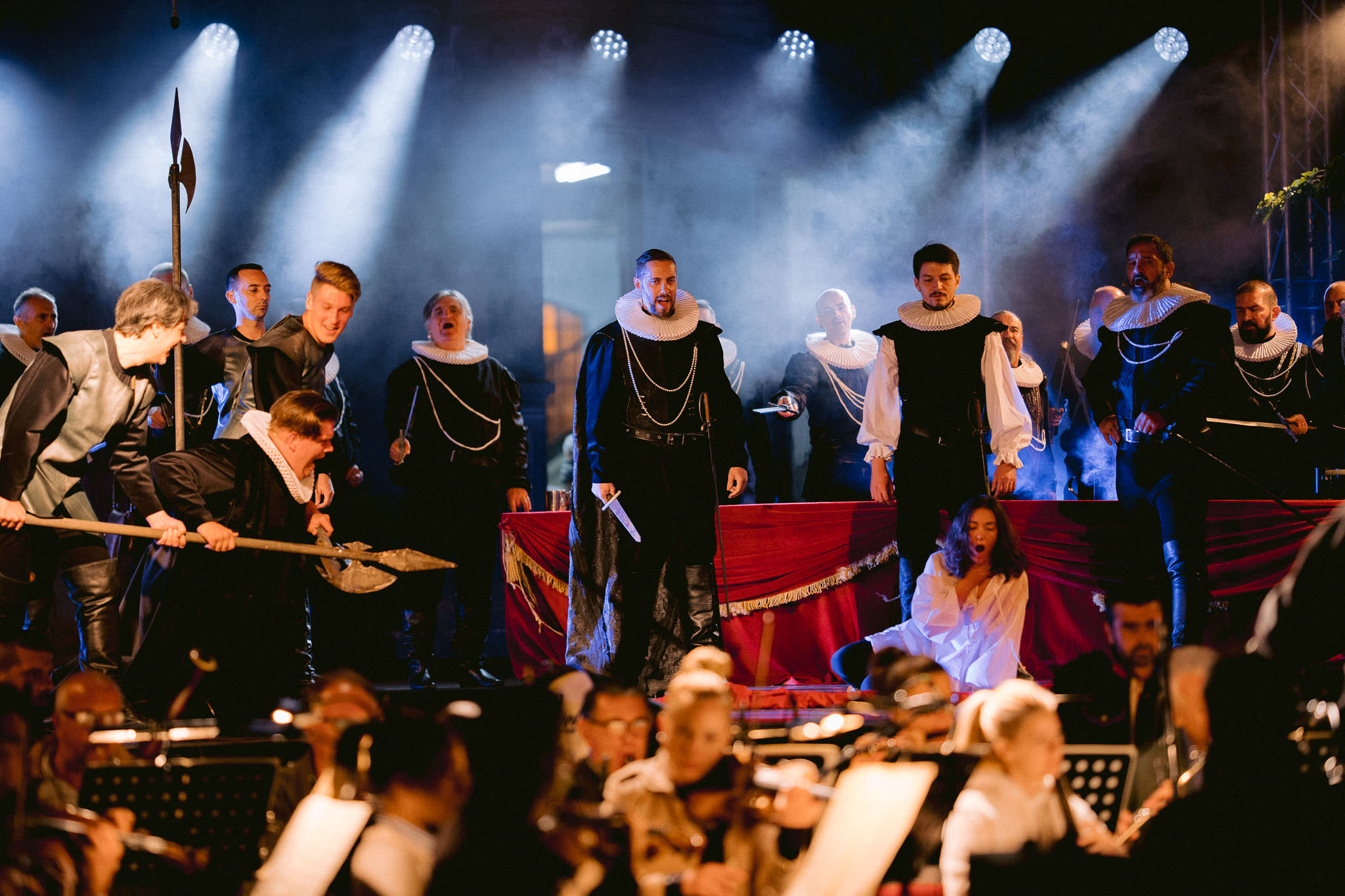 Rigoleto Srpskog narodnog pozorišta u režiji Aleksandra Nikolića i koreografiji Aleksandra Ilića