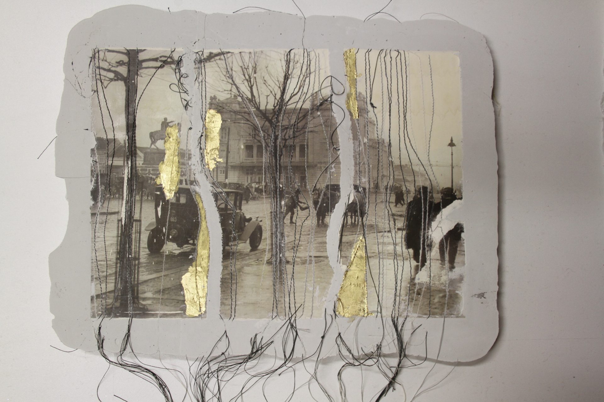 Brankice Žilović Šoven, umetnica. Izložba Polja sećanja, galerija Novembar, Tout Monde, fotohrafija, beton Foto: Ljubaznošću umetnice