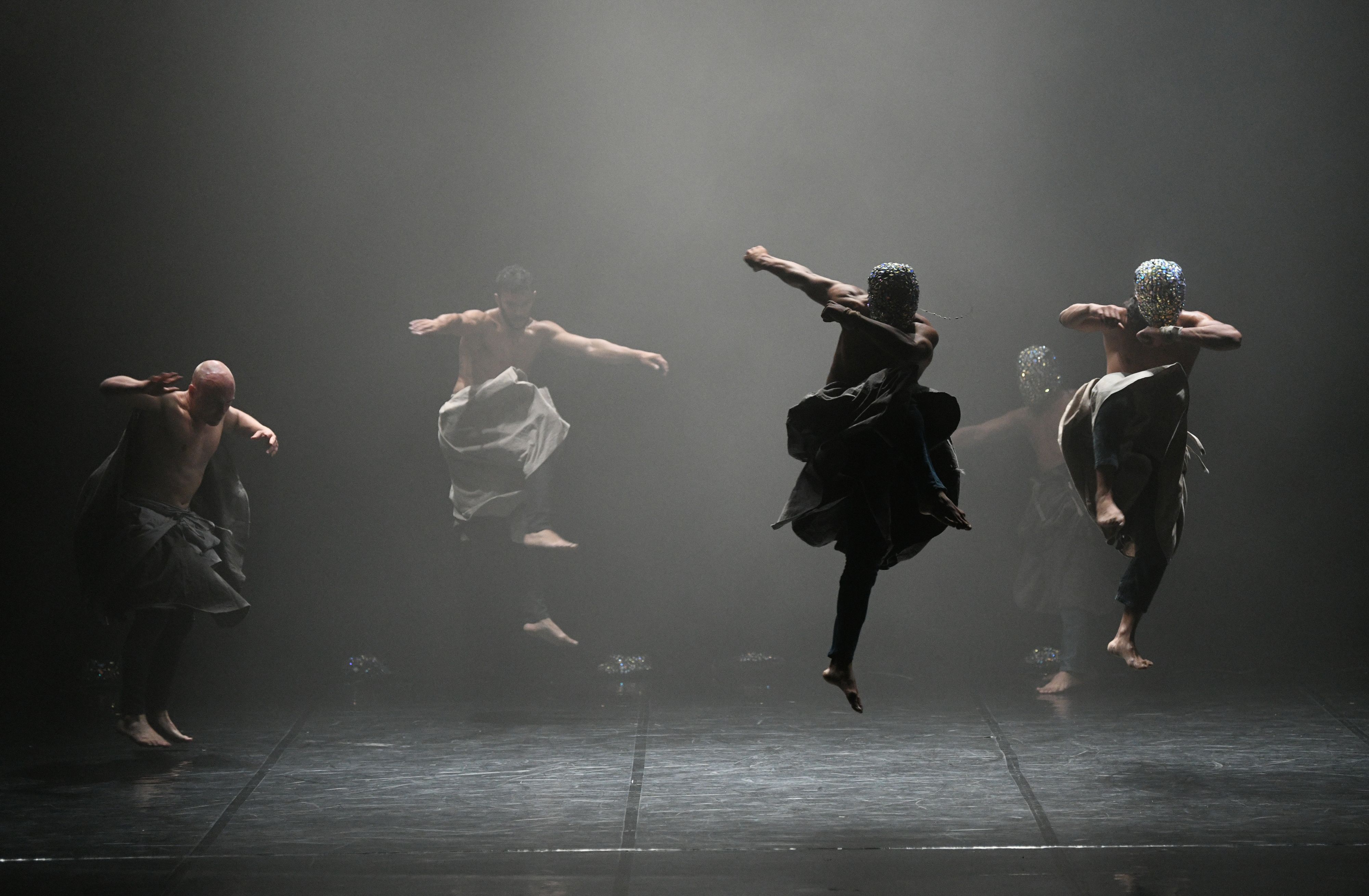 Beograd 15. septembar 2020. Beogradski festival igre, kompanija Ervea Kubija iz Kana na sceni Opere i teatra Madlenianum predstava Varvarske noci Foto:Filip Krainčanić/Nova.rs