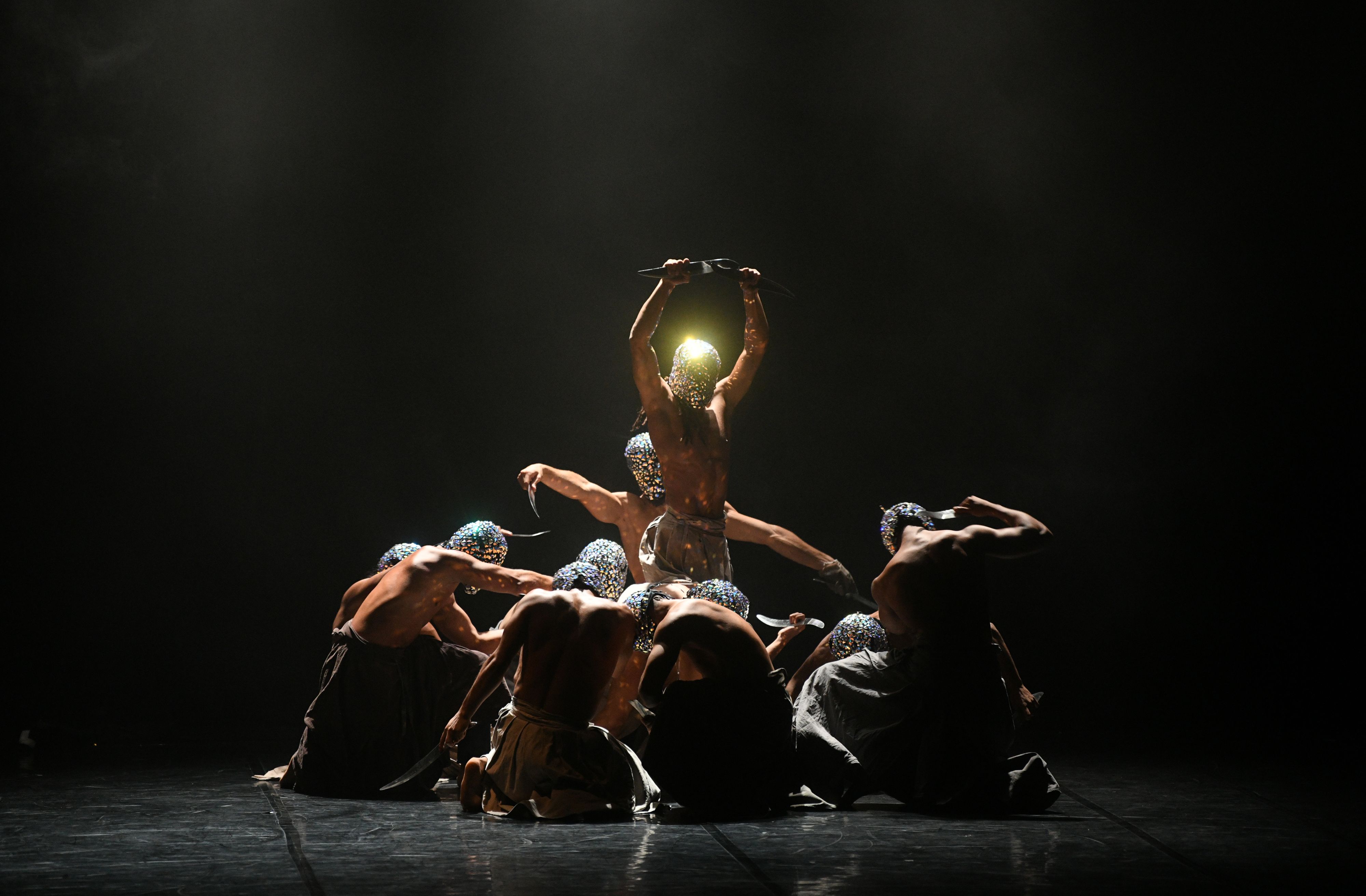 Beograd 15. septembar 2020. Beogradski festival igre, kompanija Ervea Kubija iz Kana na sceni Opere i teatra Madlenianum predstava Varvarske noci Foto:Filip Krainčanić/Nova.rs