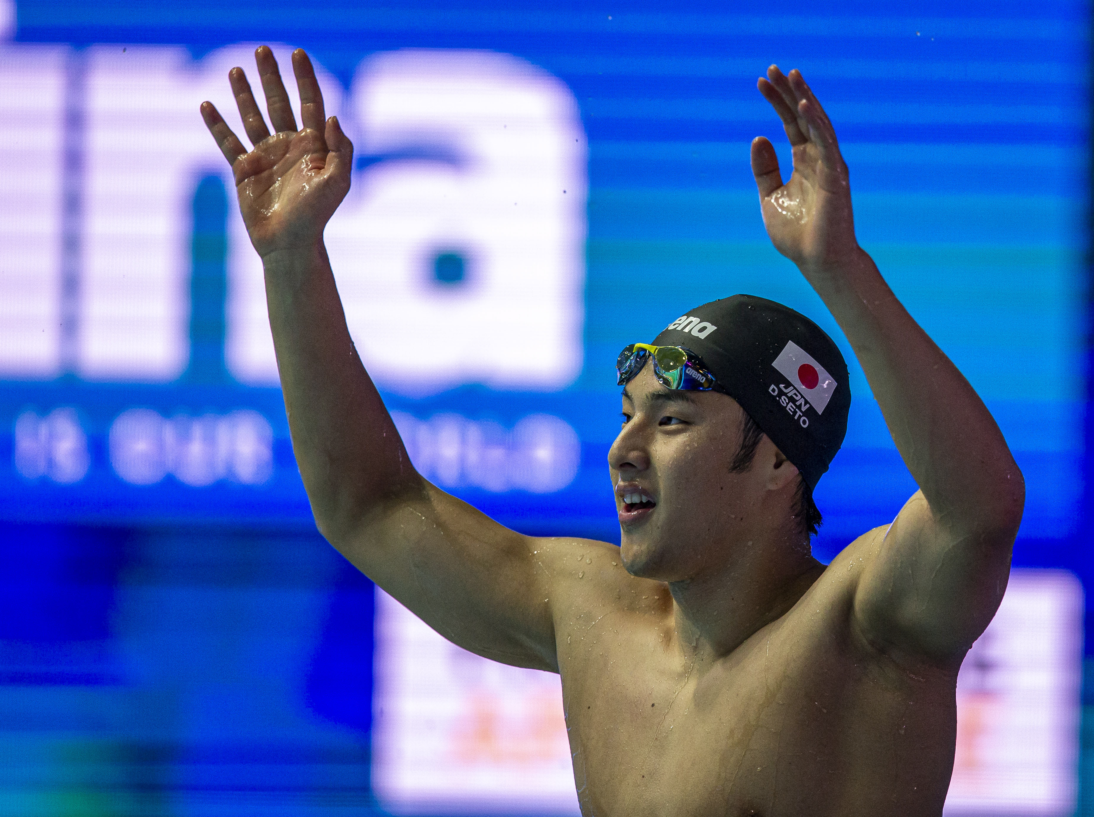 epa07745709 Daiya Seto of Japan celebrates after winning in the men's 400m Individual Medley (IM) Final during the Swimming events at the Gwangju 2019 FINA World Championships, Gwangju, South Korea, 28 July 2019.  EPA-EFE/PATRICK B. KRAEMER