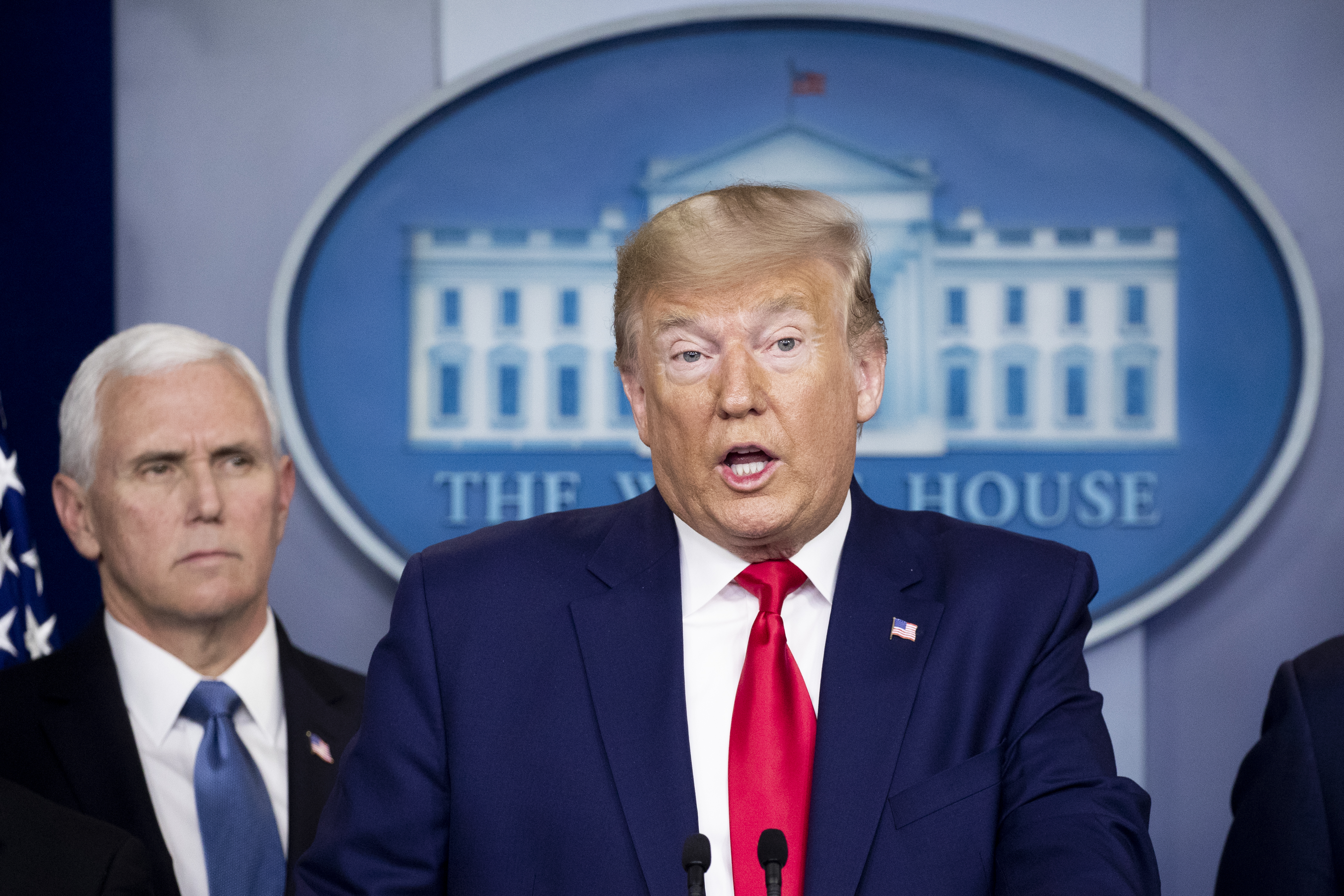 Donald Tramp koronavirus Foto:EPA-EFE/MICHAEL REYNOLDS