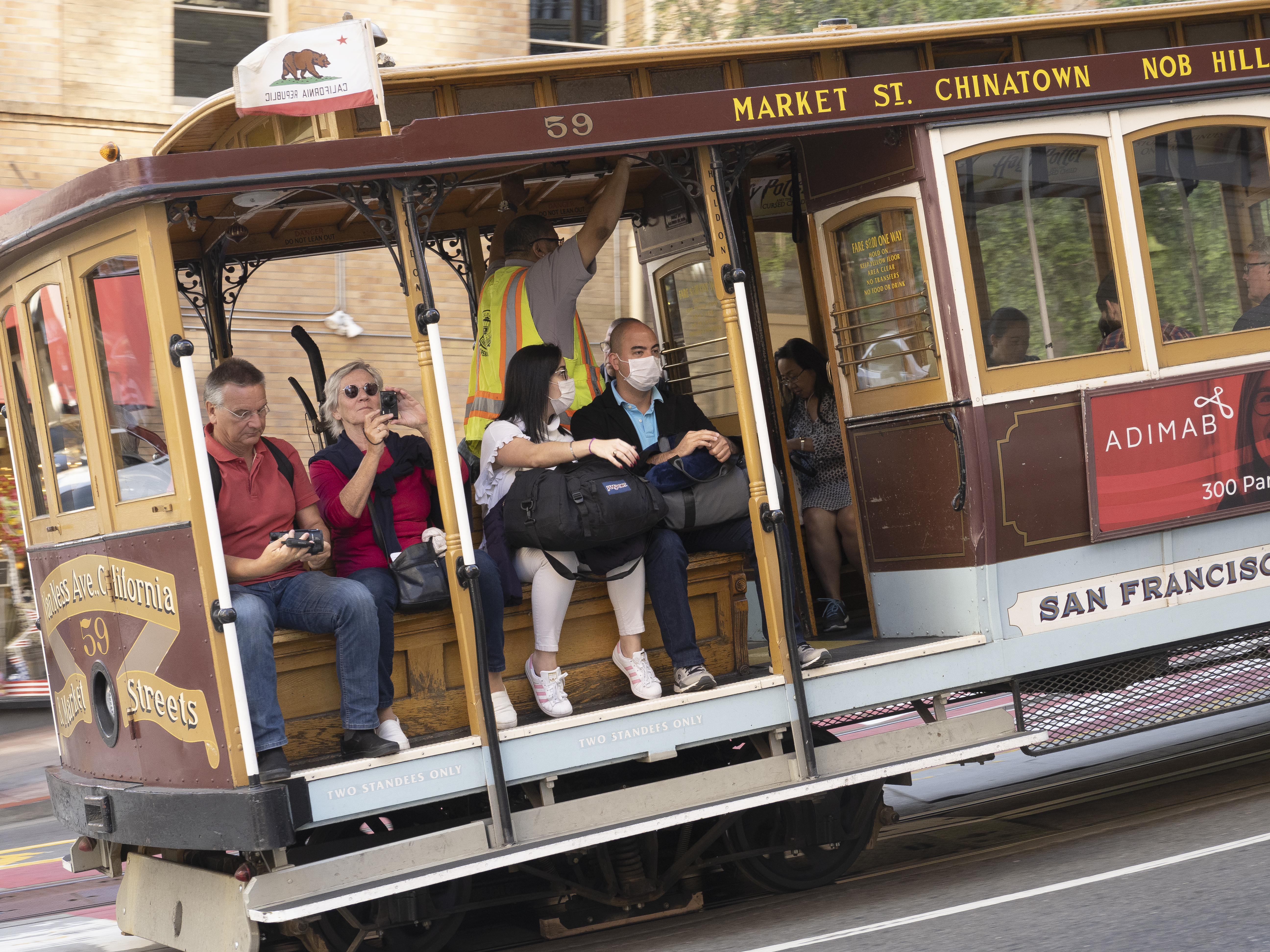 Daily life in San Francisco amid coronavirus woes