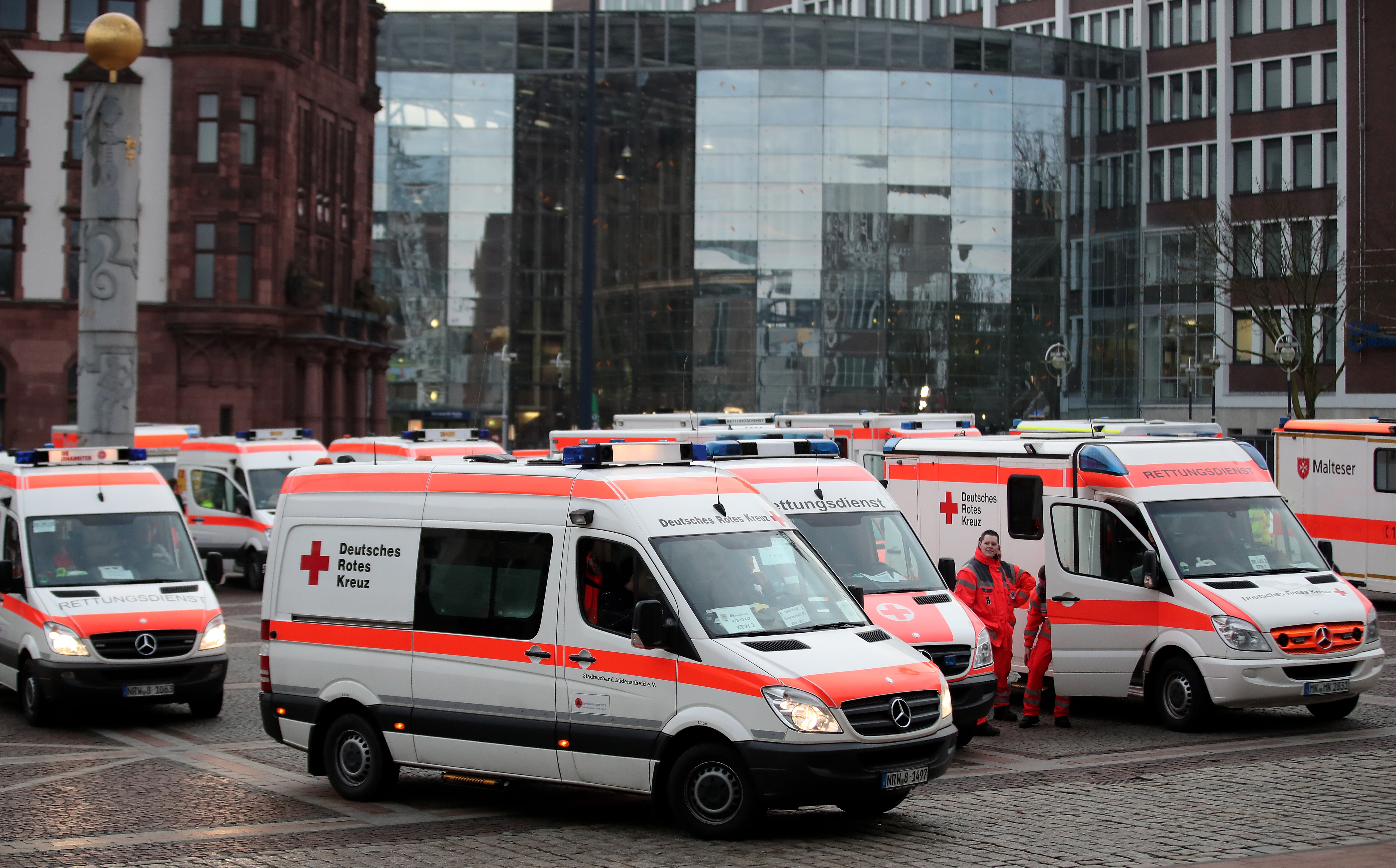 Evacuations ahead of World War II aerial bombs in Dortmund