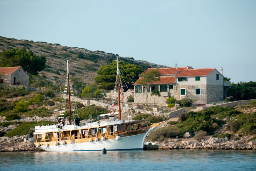 Kroatien, Dalmatien, Murter, Nationalpark Kornaten, Image: 277594663, License: Rights-managed, Restrictions: , Model Release: no, Credit line: Rainer Hackenberg / AKG / Profimedia
