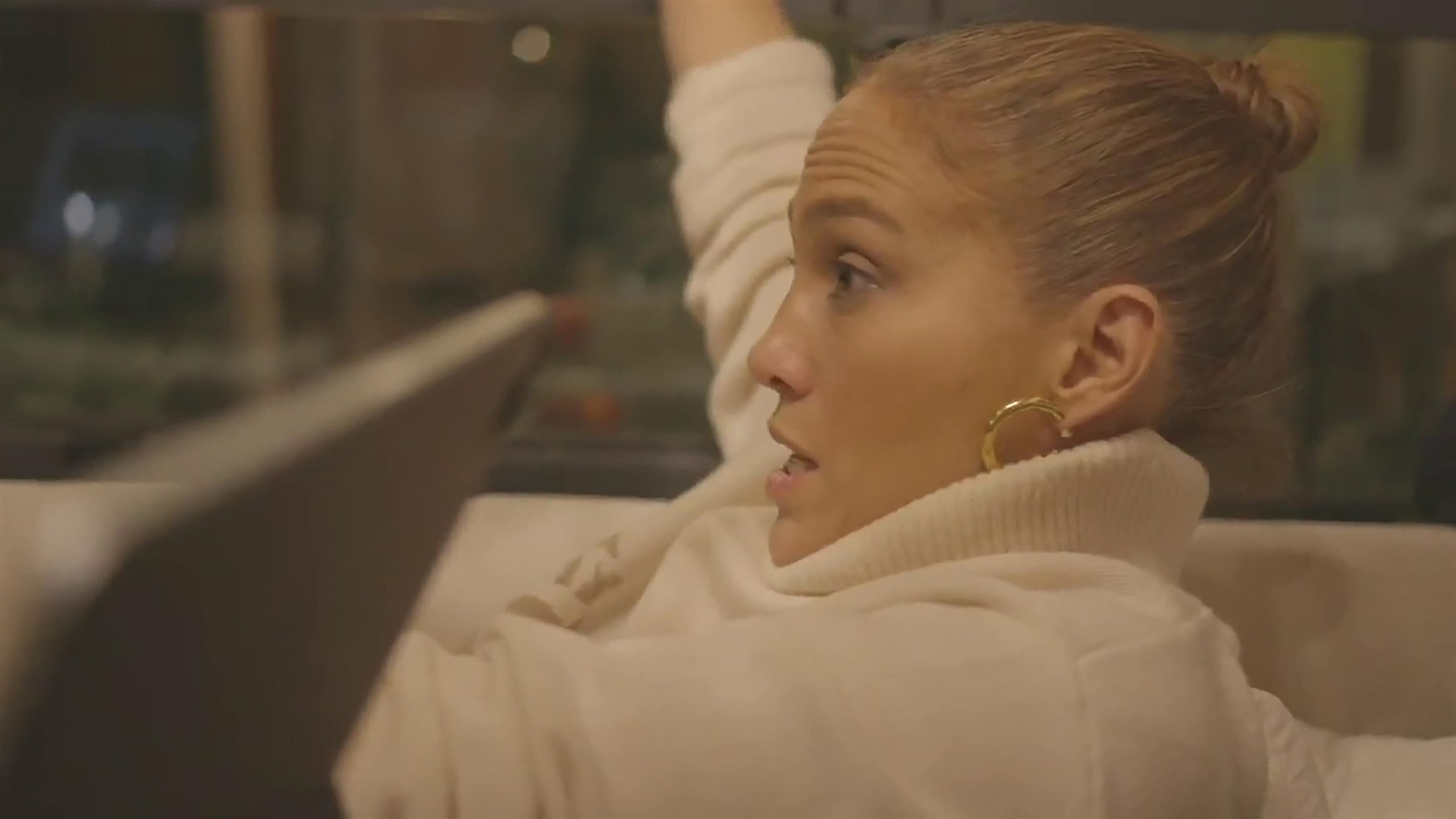Jennifer Lopez gives a behind the scenes look at her AMA's 2020 Performance