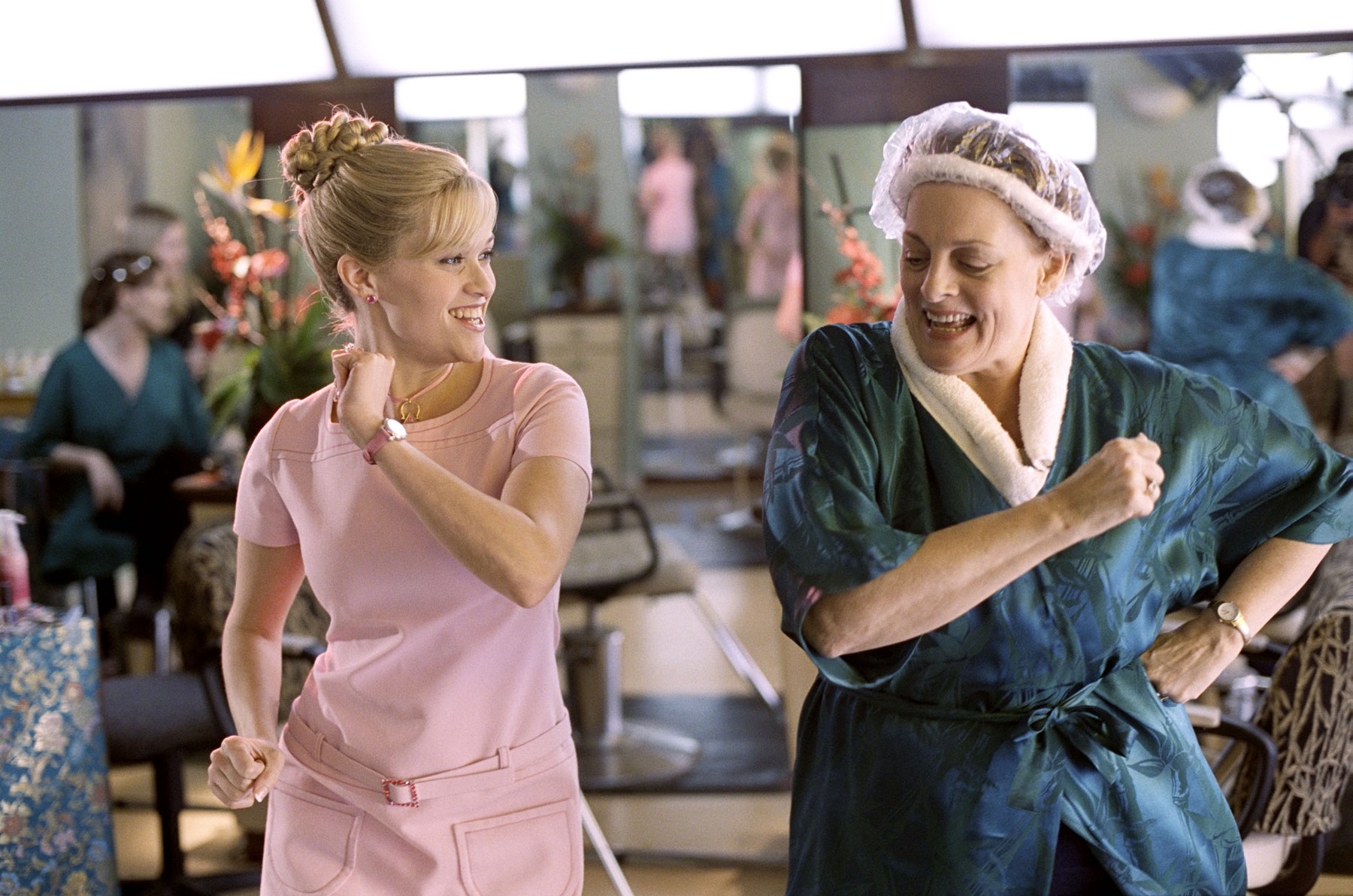 LEGALLY BLONDE 2: RED, WHITE AND BLONDE  [US/2003] REESE WITHERSPOON AND DANA IVEY     Date: 2003,Image: 43139146, License: Rights-managed, Restrictions: , Model Release: no, Credit line: Rights Managed / Mary Evans Picture Librar / Profimedia