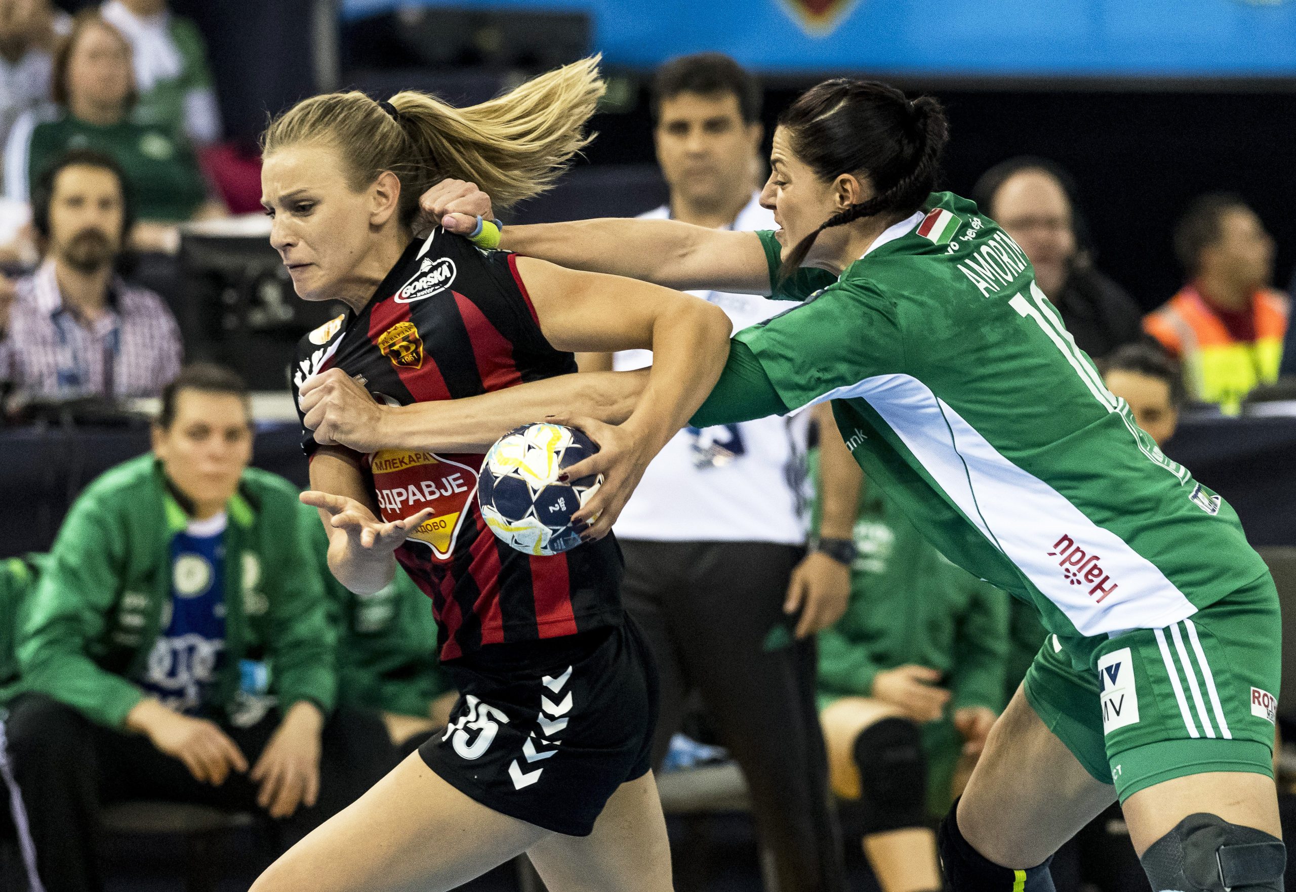 EPA/ZSOLT SZIGETVARY