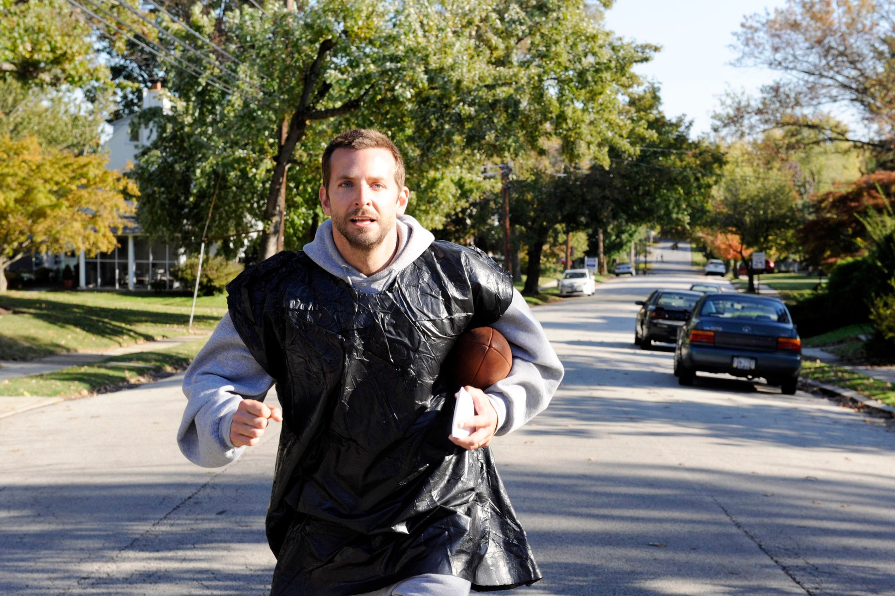 SILVER LININGS PLAYBOOK, Bradley Cooper, 2012,,Image: 149207126, License: Rights-managed, Restrictions: , Model Release: no, Credit line: JOJO WHILDEN / Everett / Profimedia