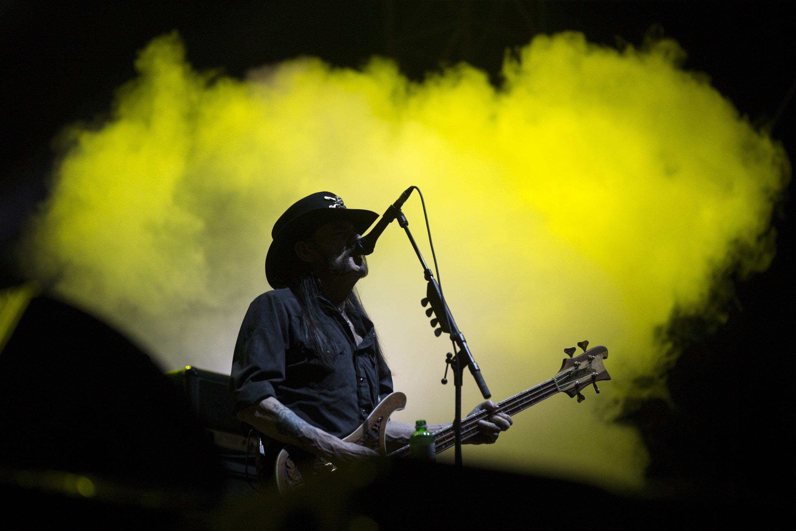 epa04795916 Lemmy Kilmister, singer and bassist of UK rock band Motorhead performs with his band at the Greenfield Festival 2015 in Interlaken, Switzerland, 12 June 2015. The music festival runs from 11 to 13 June.  EPA/PETER KLAUNZER