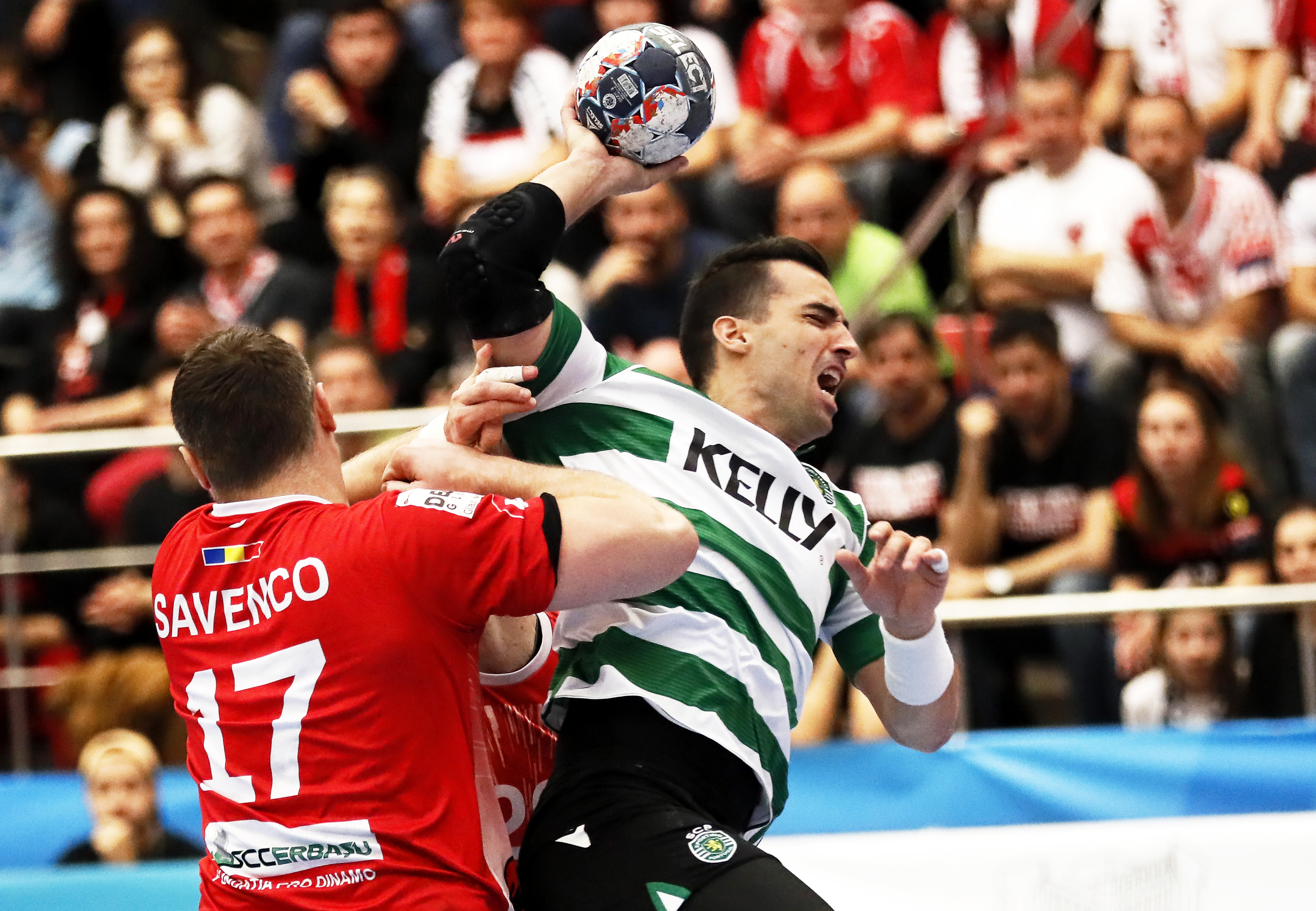 Rukomet, Foto: EPA-EFE/ROBERT GHEMENT