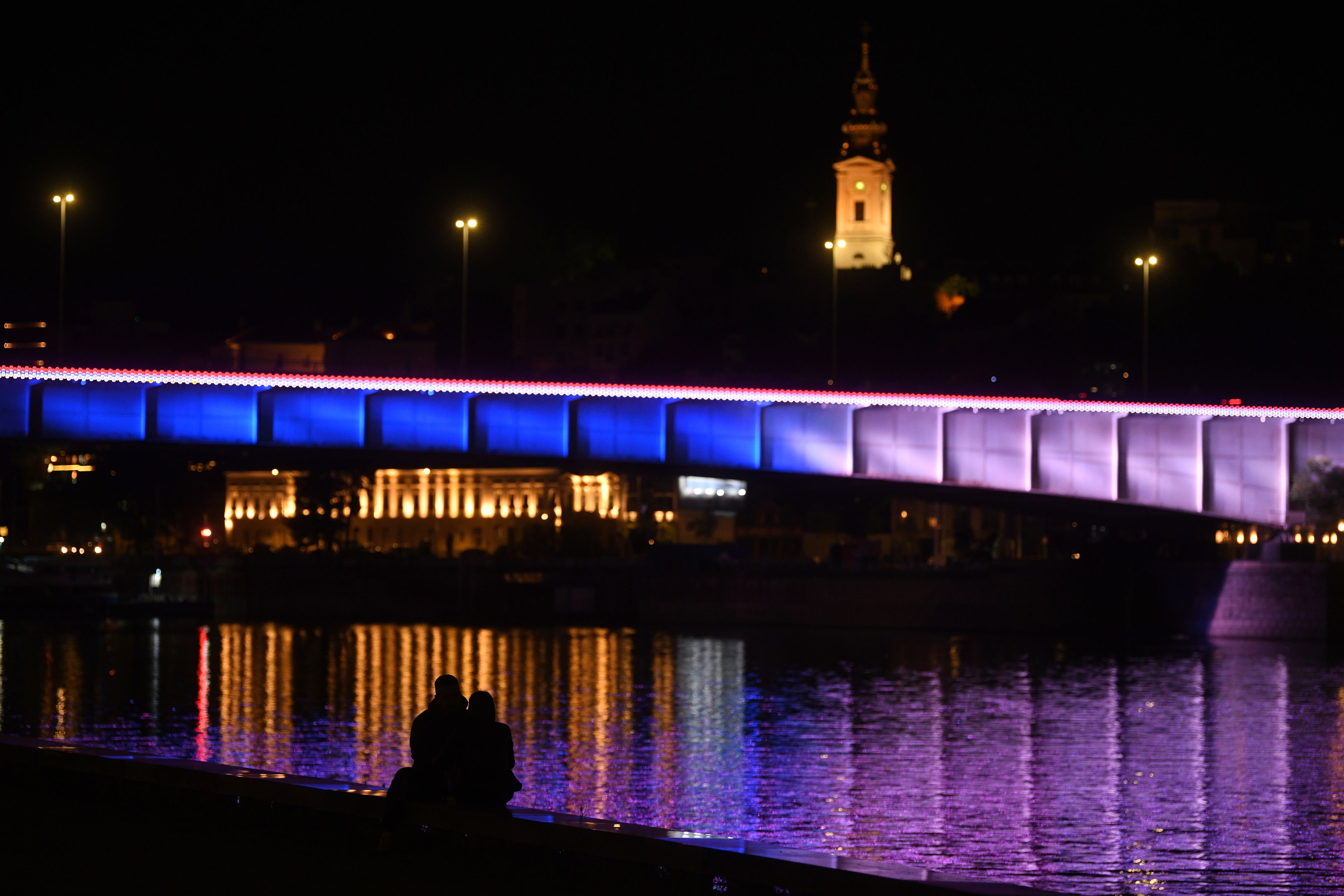 Beograd, 7.5.2020. Beograd na vodi, kraj vanrednog stanja, kej, most, par Foto: Filip Krainčanić/Nova.rs