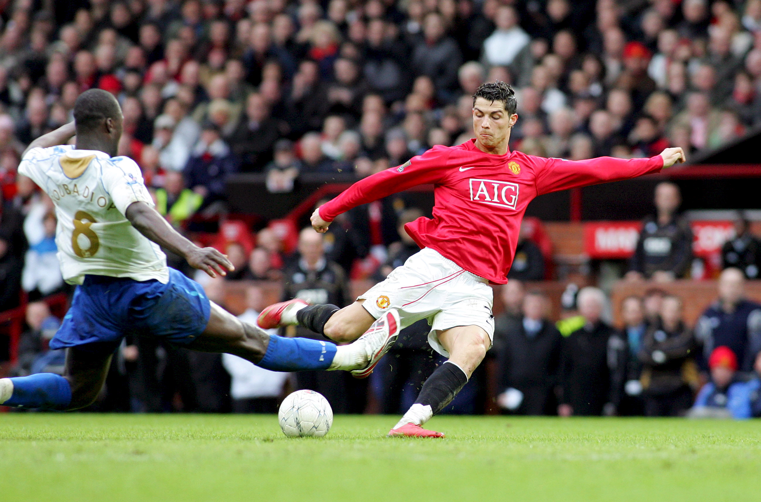 Foto: EPA/GERRY PENNY