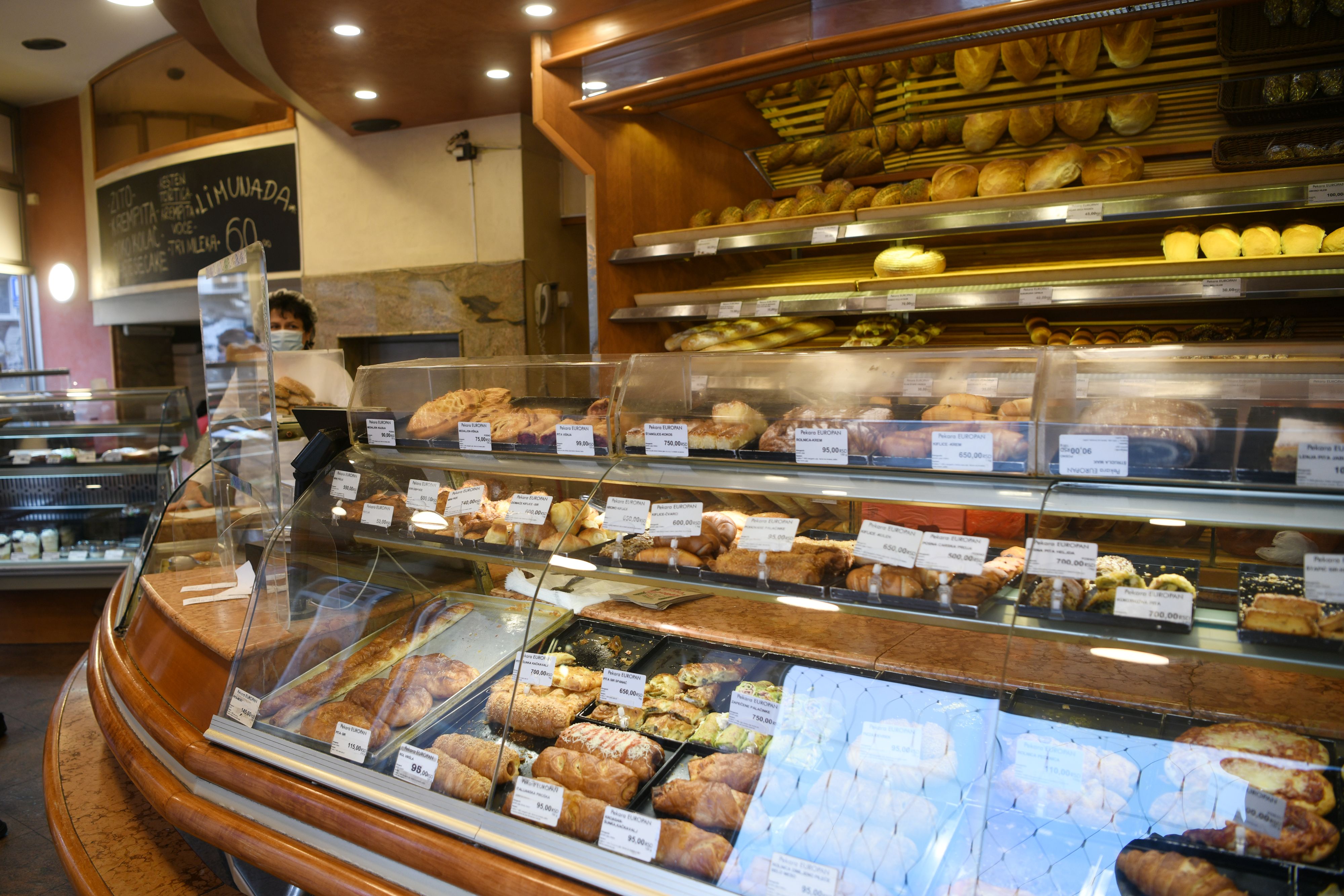 Beograd 07.12.2020. Ugao Francuske i cara Dušana, pekara, Europan, Džej Ramadanovski peciva hleb Foto: Filip Krainčanić/Nova.rs