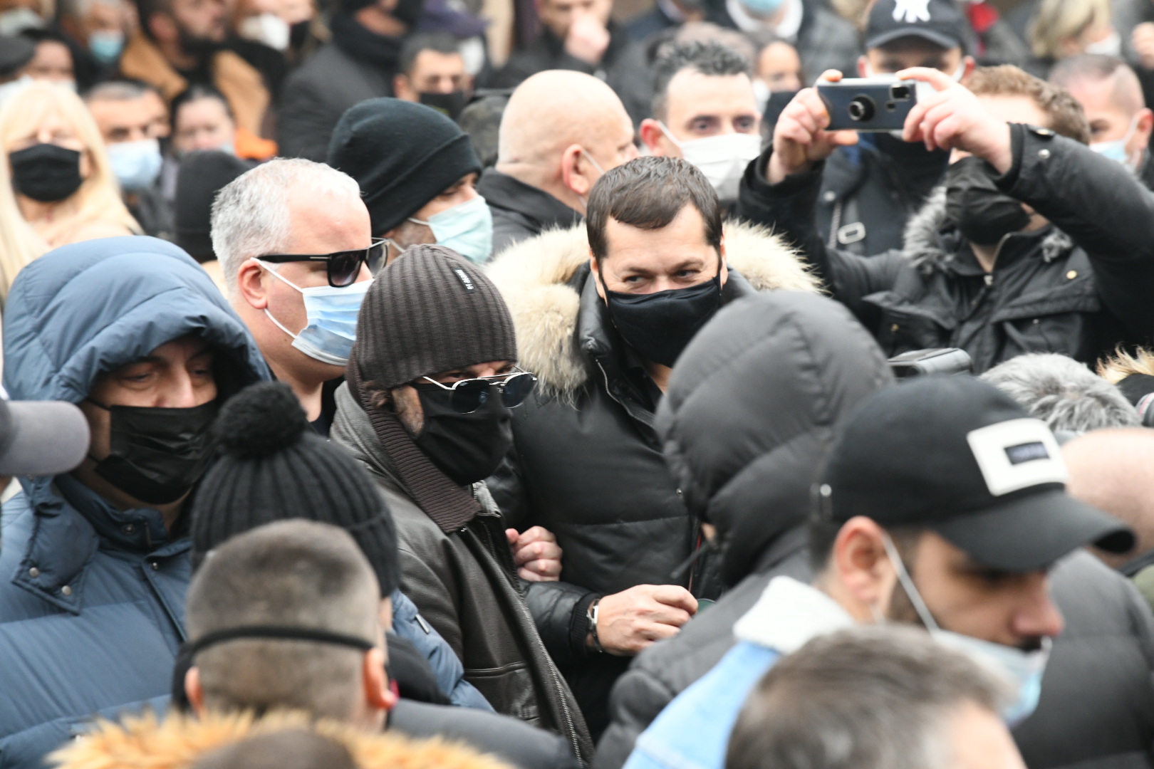 Saša Matić, Aco Pejović
Beograd 11.12.2020. Sahrana, Džej Ramadanovski, Novo groblje Foto: Vesna Lalić/Nova.rs