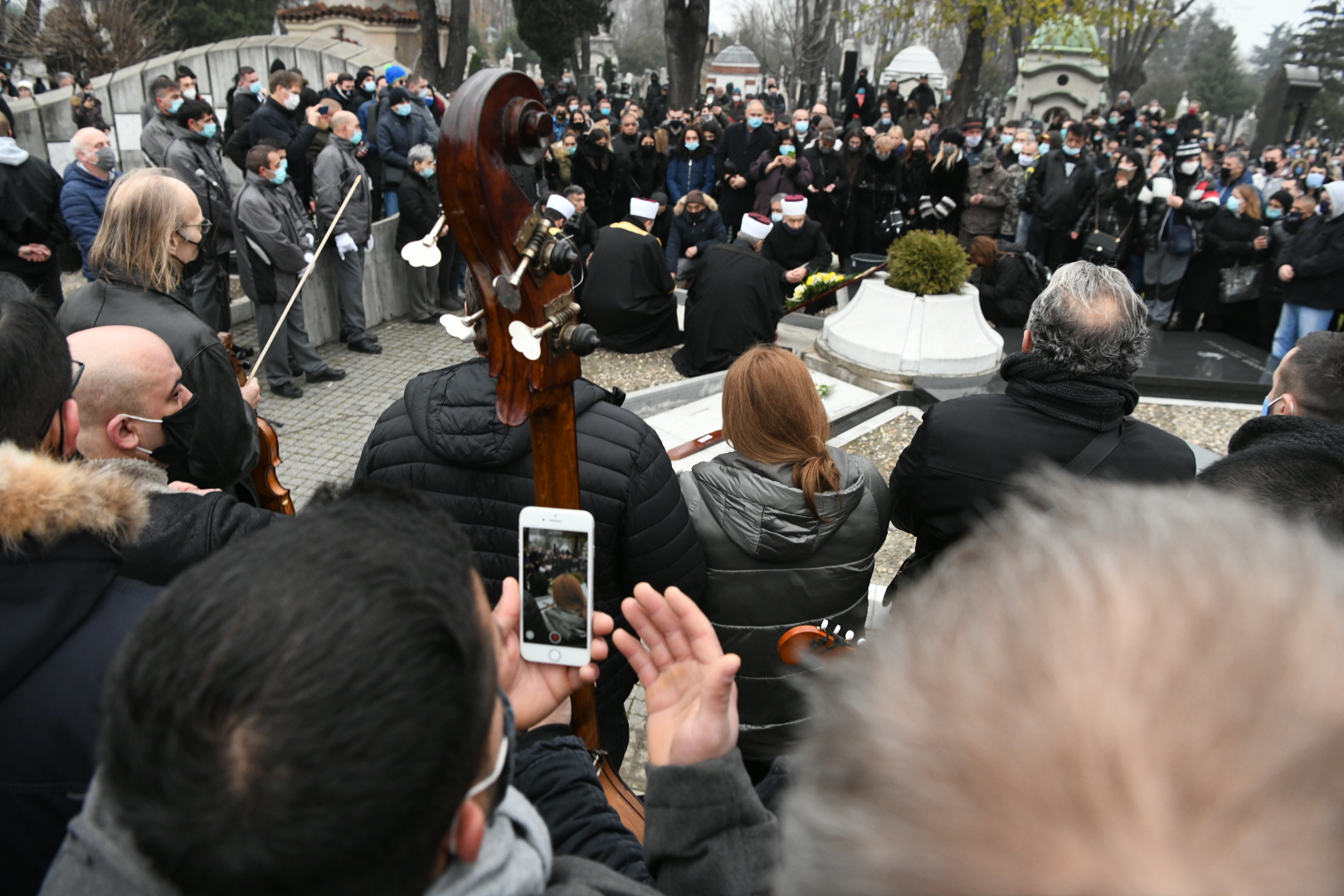 Beograd 11.12.2020. Sahrana, Džej Ramadanovski, Novo groblje Foto: Vesna Lalić/Nova.rs