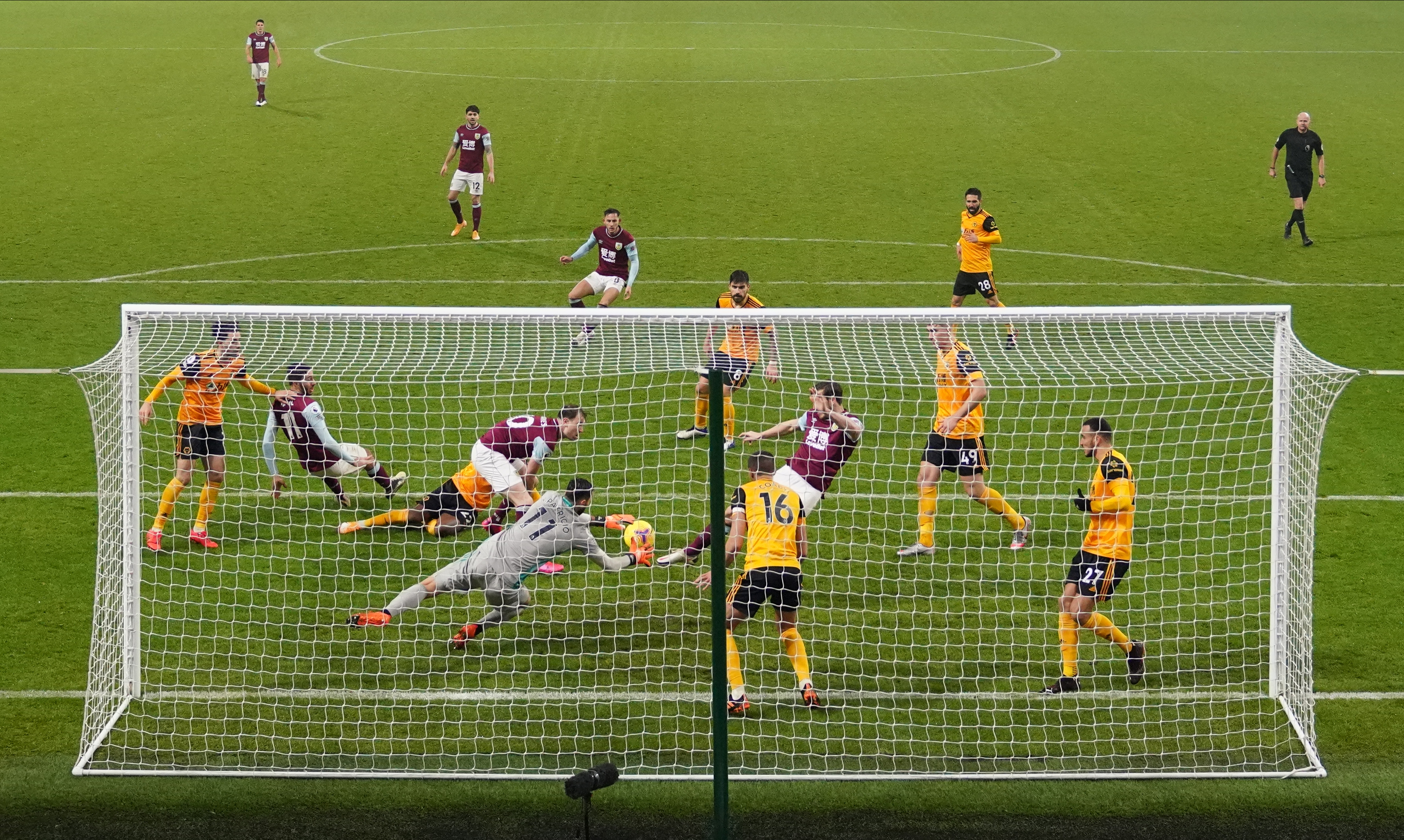 Burnley FC vs Wolverhampton Wanderers