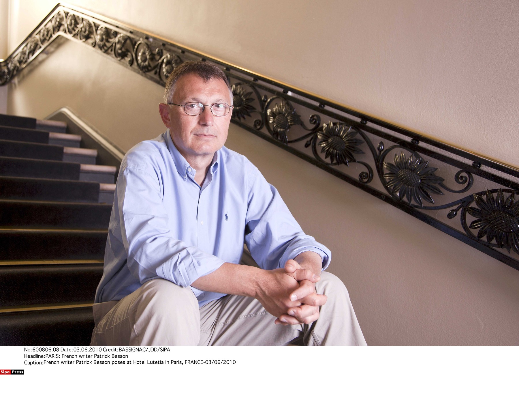 French writer Patrick Besson poses at Hotel Lutetia in Paris, FRANCE-03/06/2010/Credit:BASSIGNAC/JDD/SIPA/1006141326, Image: 229680074, License: Rights-managed, Restrictions: , Model Release: no, Credit line: BASSIGNAC/JDD / Sipa Press / Profimedia