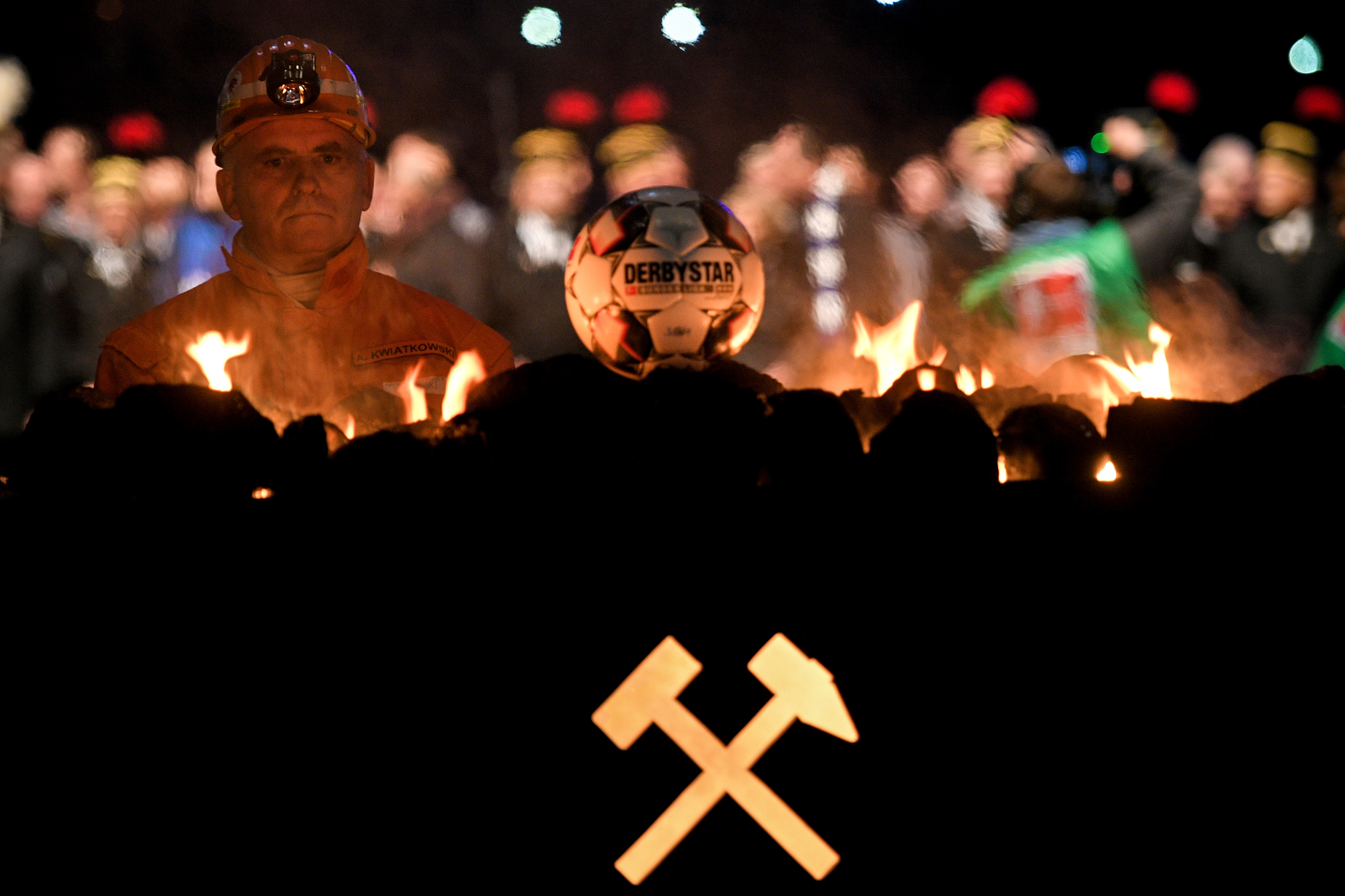 FC Schalke 04 vs Bayer Leverkusen