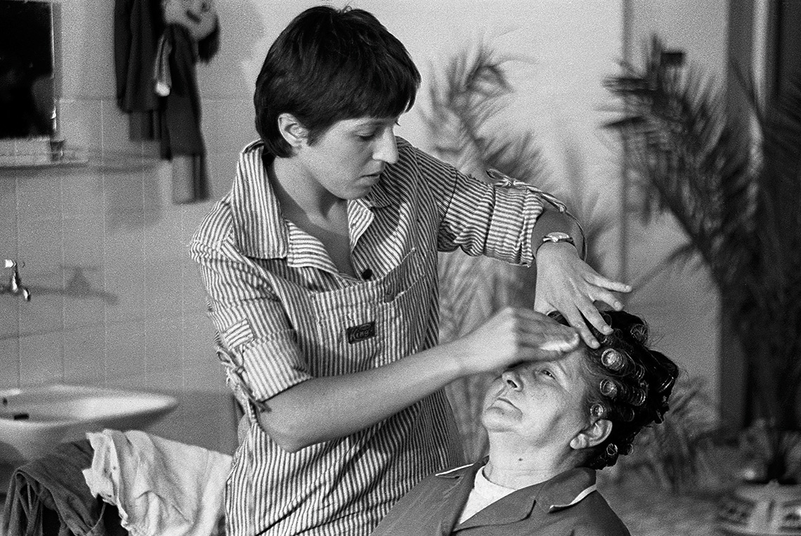 Majstori, majstori film Mirjana Karanović i Keva Foto:Jugoslovenska kinoteka