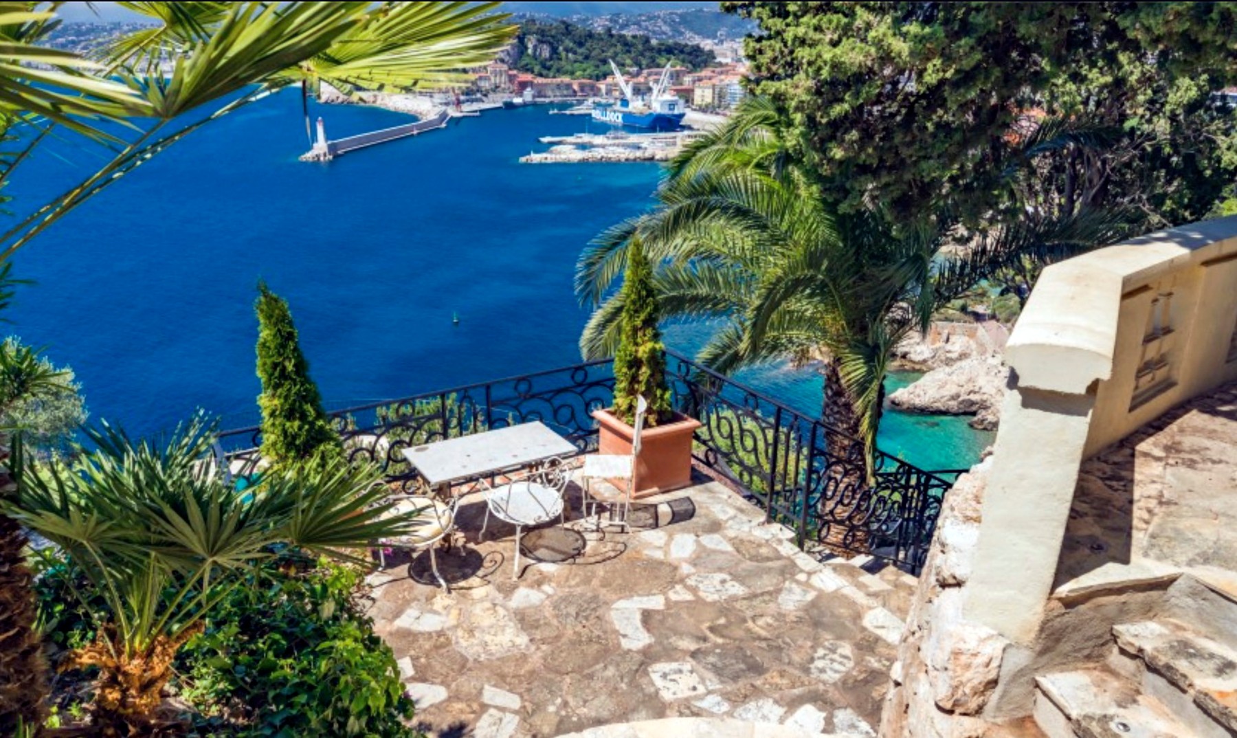 Sean Connery's French VIlla for Sale at $34 Million Dollars