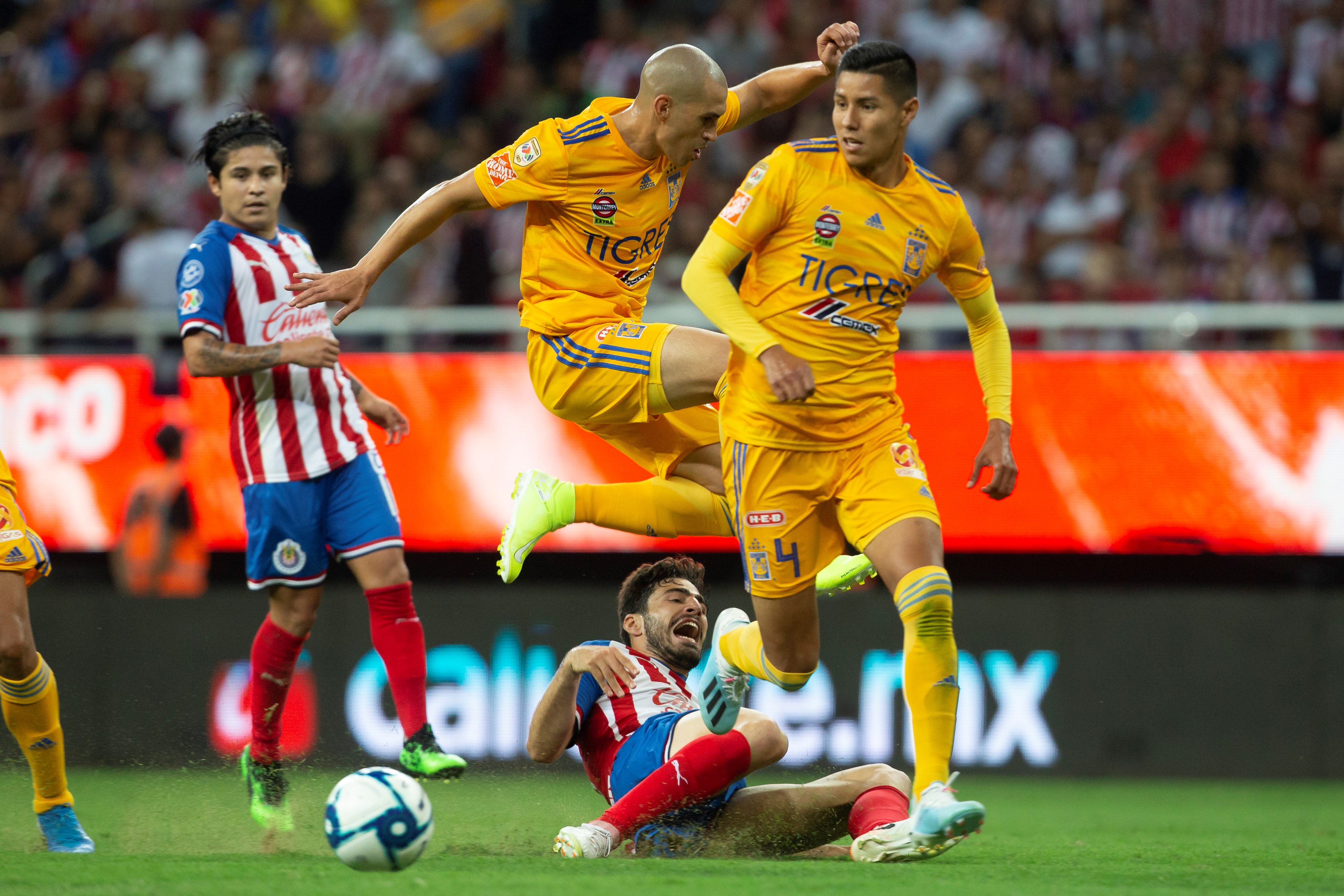 Chivas de Guadalajara vs. Tigres UANL