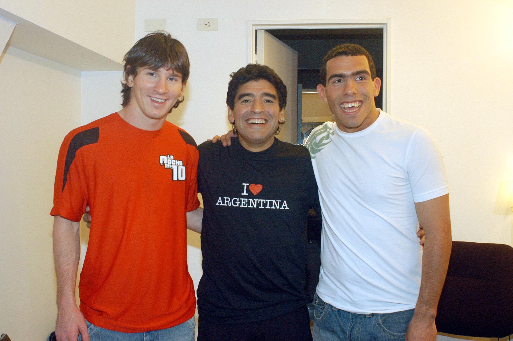 MARADONA EN SU PROGRAMA LA NOCHE DEL DIEZ