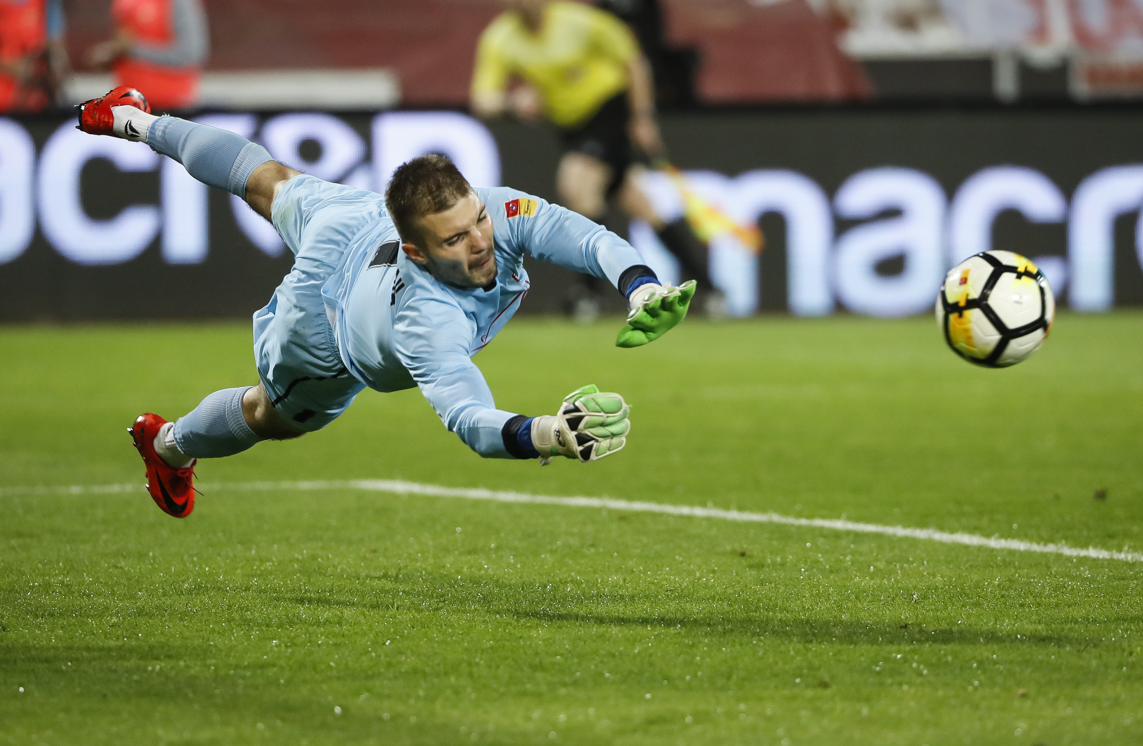 Fudbal Super League Play Off Season 2017-2018
Crvena Zvezda v Vozdovac
Goalkeeper Stefan Cupic
Beograd, 19.05.2018.
foto: Srdjan Stevanovic/Starsportphoto ©