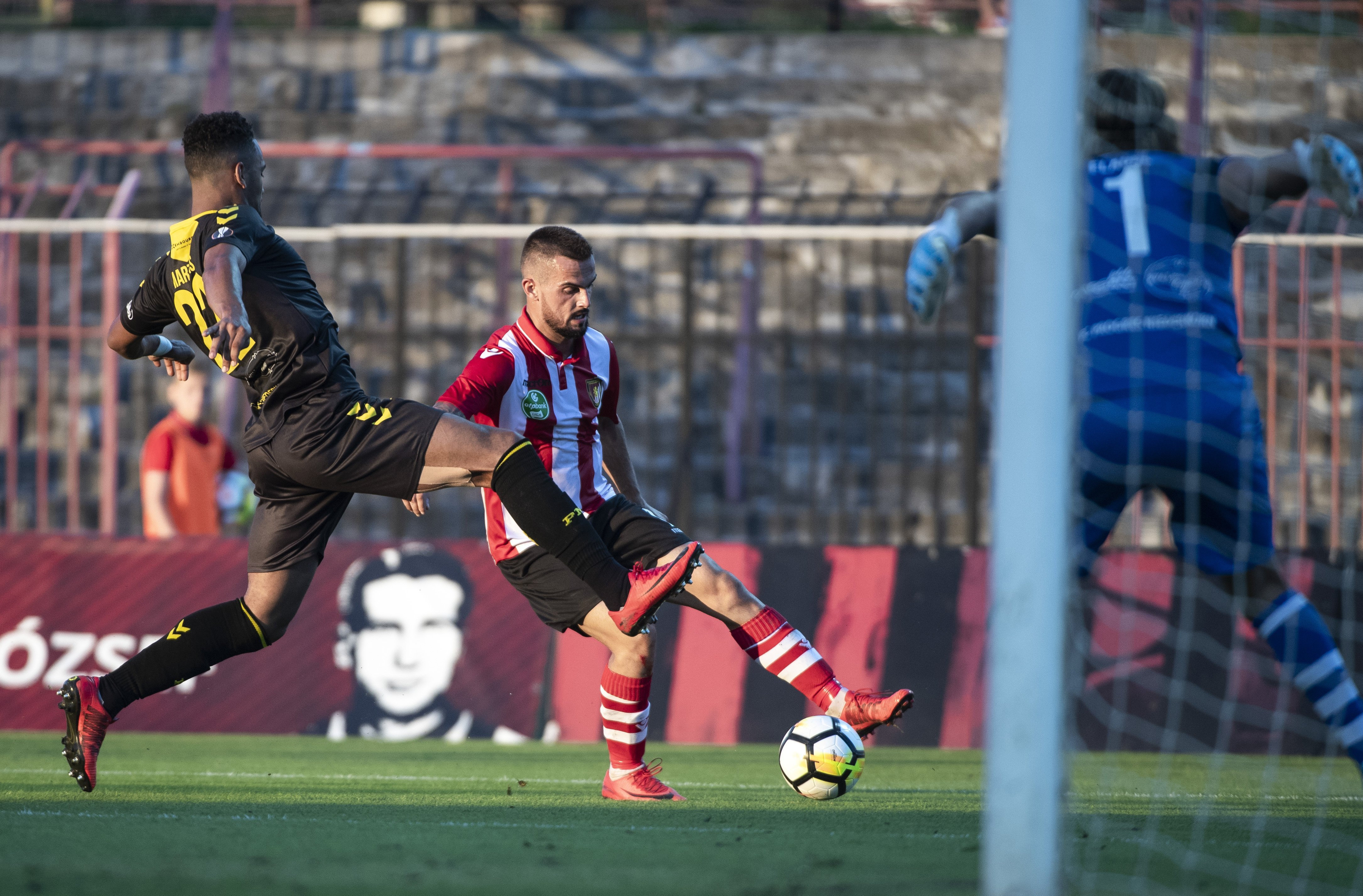 Foto:  EPA-EFE/Zsolt Szigetvary