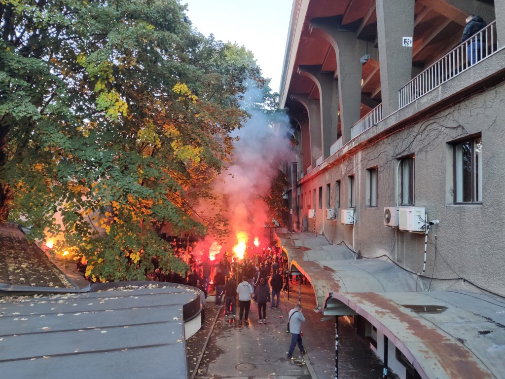 Beograd 18.10.2020. Navijači, bakljada, ulica, derbi, Humska Foto: Vesna Lalić/Nova.rs