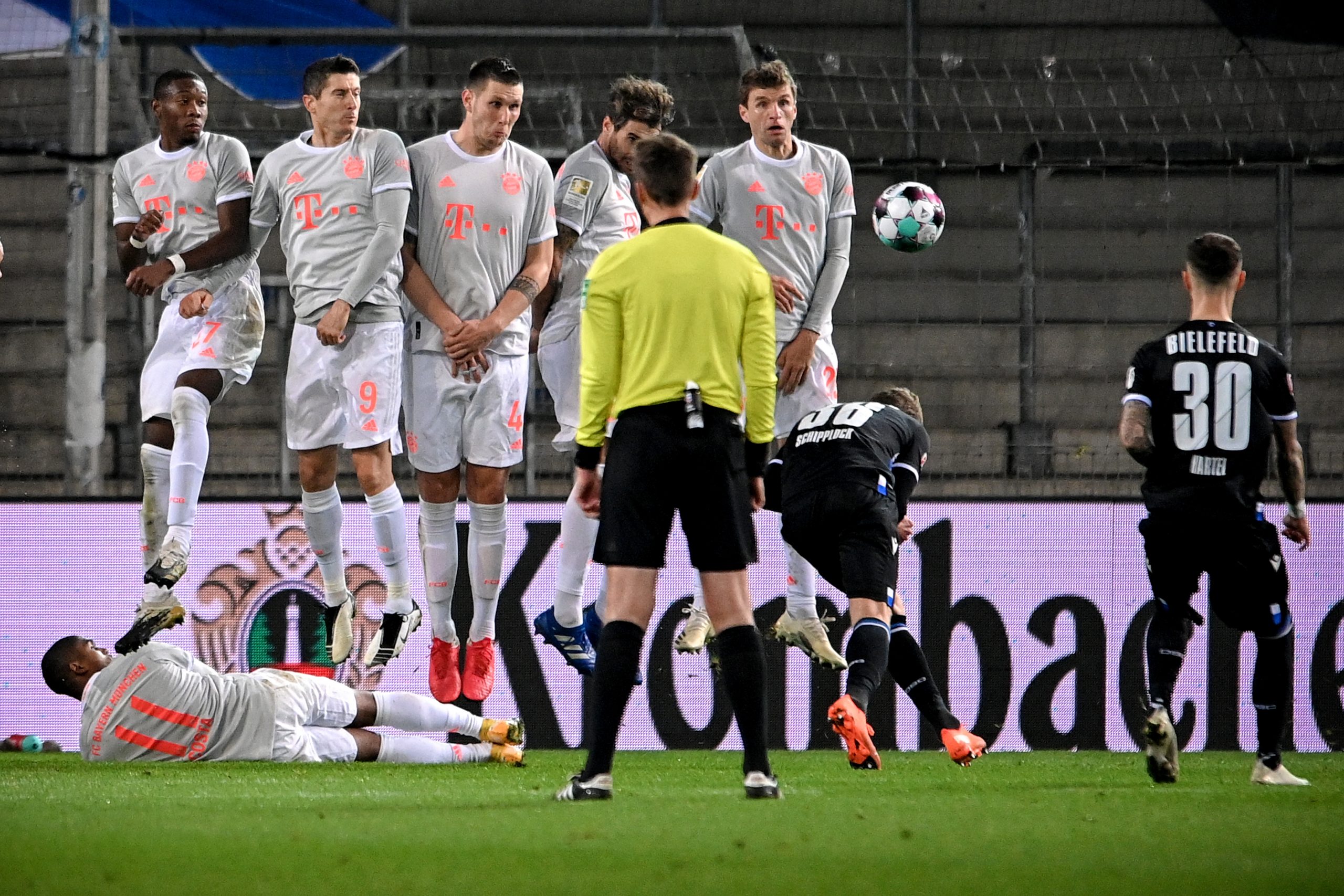 Foto: EPA-EFE/SASCHA STEINBACH