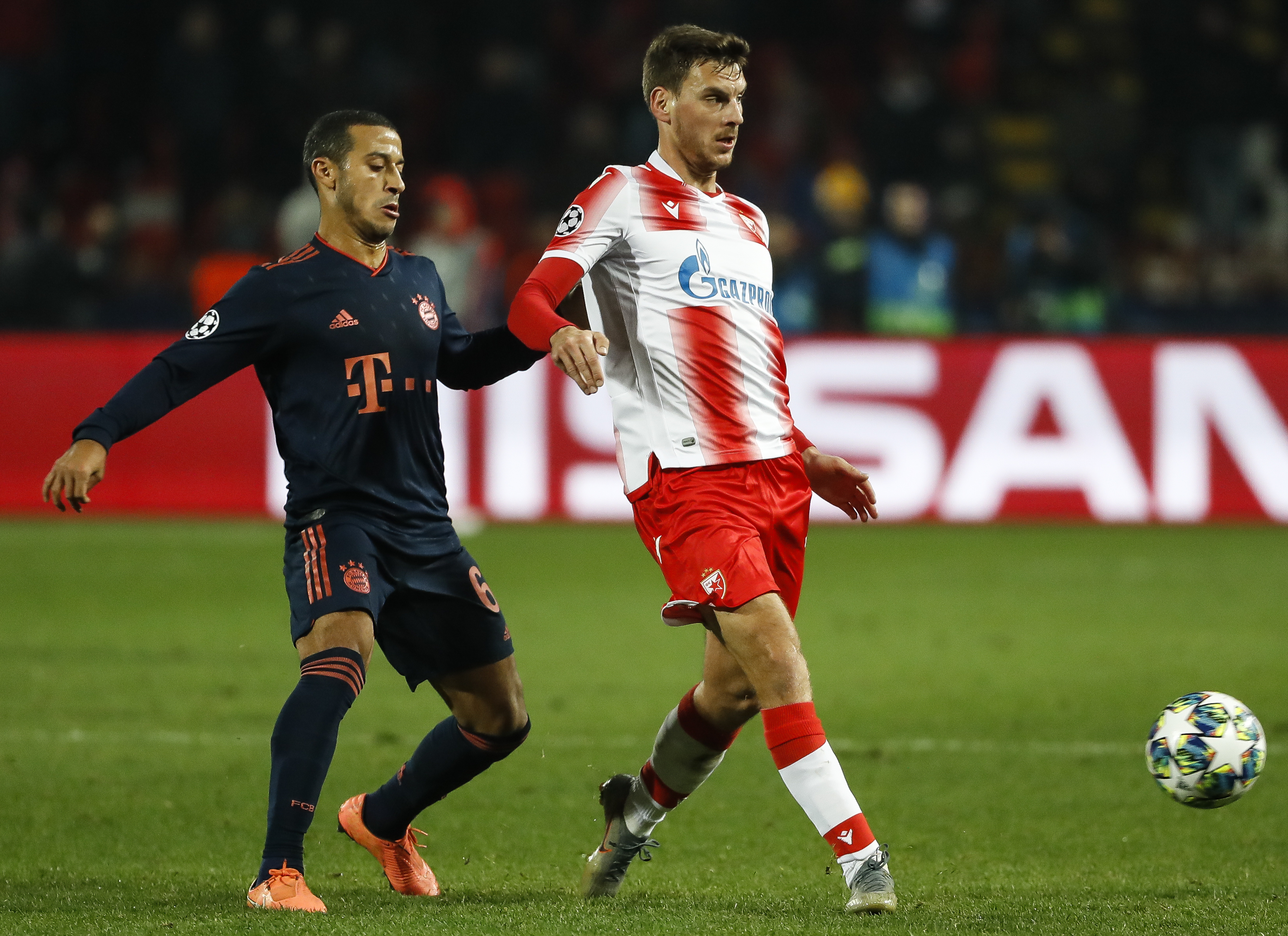 Crvena Zvezda v Bayern Muenchen: Group B - UEFA Champions League