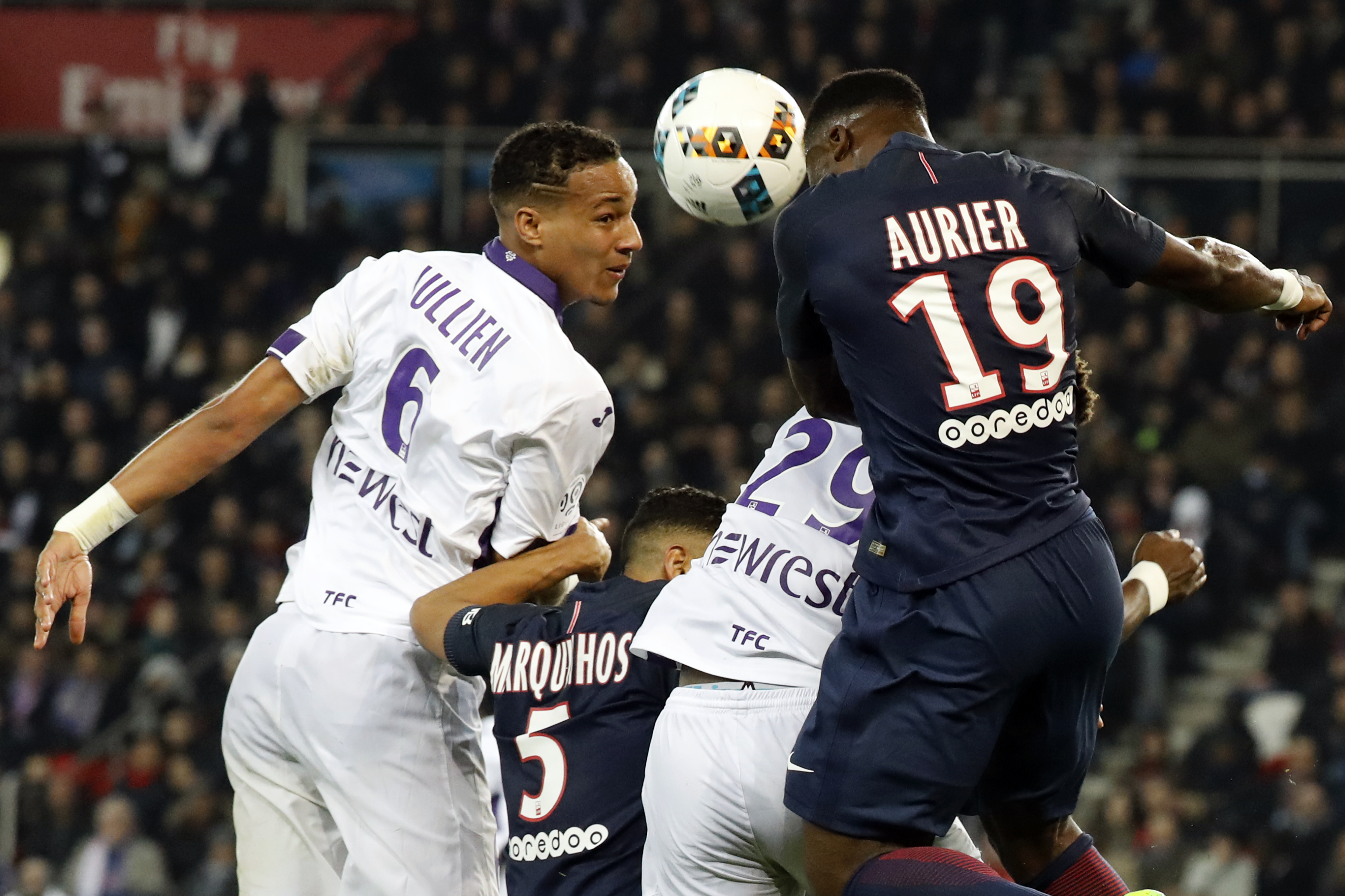 Foto: EPA/ETIENNE LAURENT