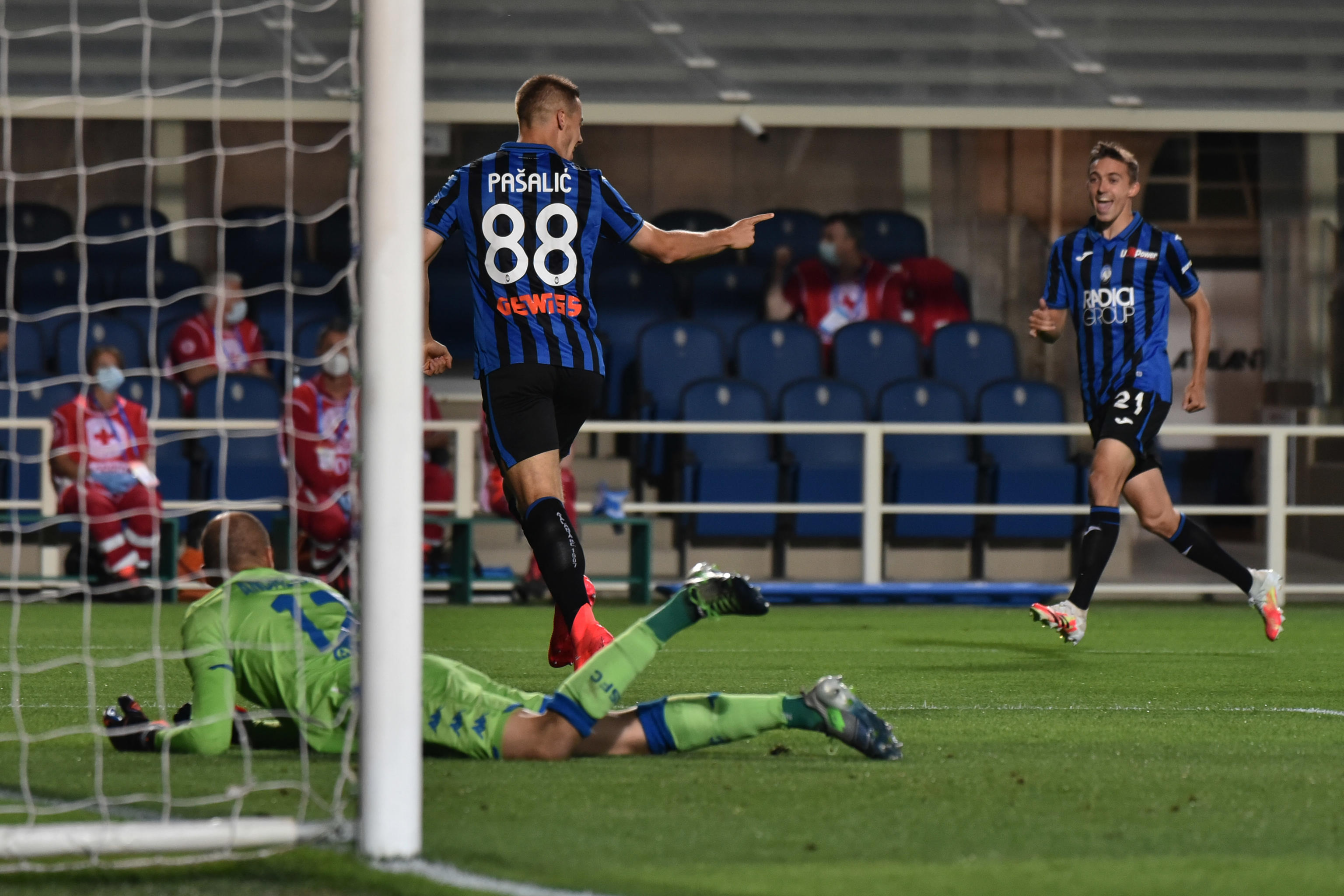 Foto: EPA-EFE/PAOLO MAGNI