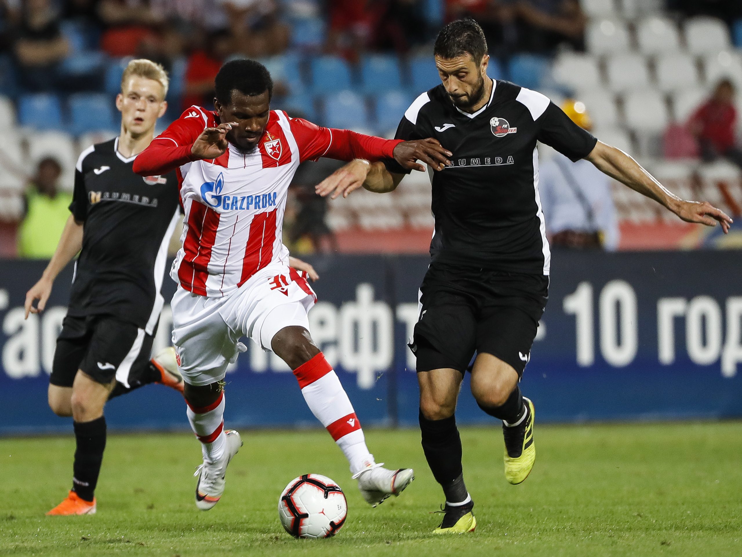 Fudbal UEFA Champions League qualifications season 22019-2020
Crvena Zvezda v Suduva
El Fardou Ben Nabouhane (L) and Aleskandar Zivanovic
Beograd, 16.07.2019.
foto: Srdjan Stevanovic/Starsportphoto ©