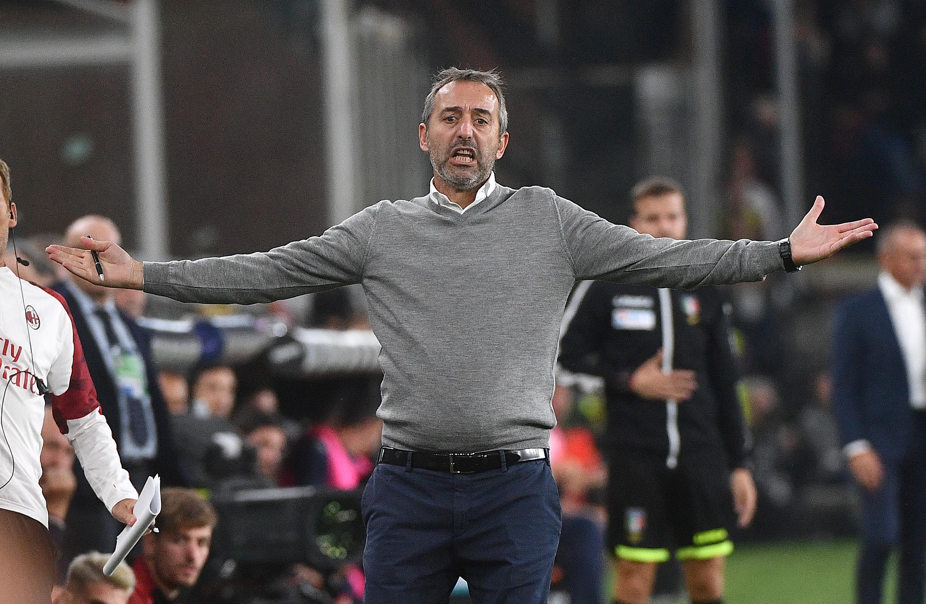epa07899526 Milan's coach Marco Giampaolo reacts during the Italian Serie A soccer match Genoa CFC vs AC Milan at the Luigi Ferraris stadium in Genoa, Italy, 05 October 2019.  EPA-EFE/LUCA ZENNARO